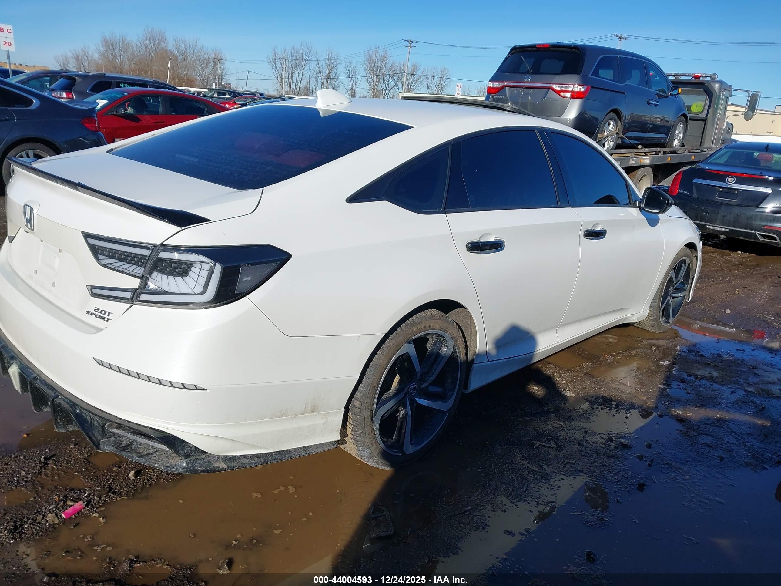HONDA ACCORD image 4