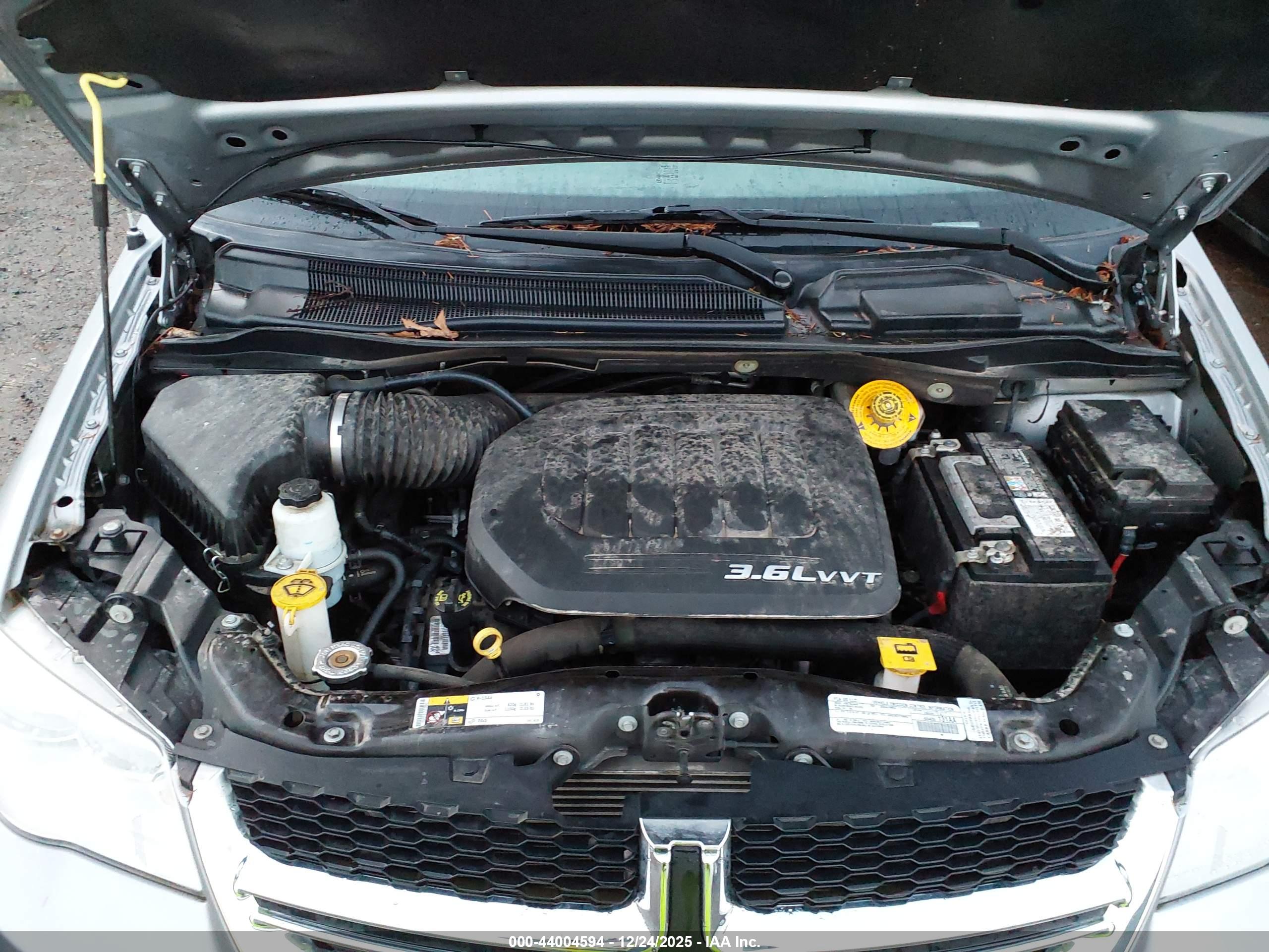DODGE GRAND image 10