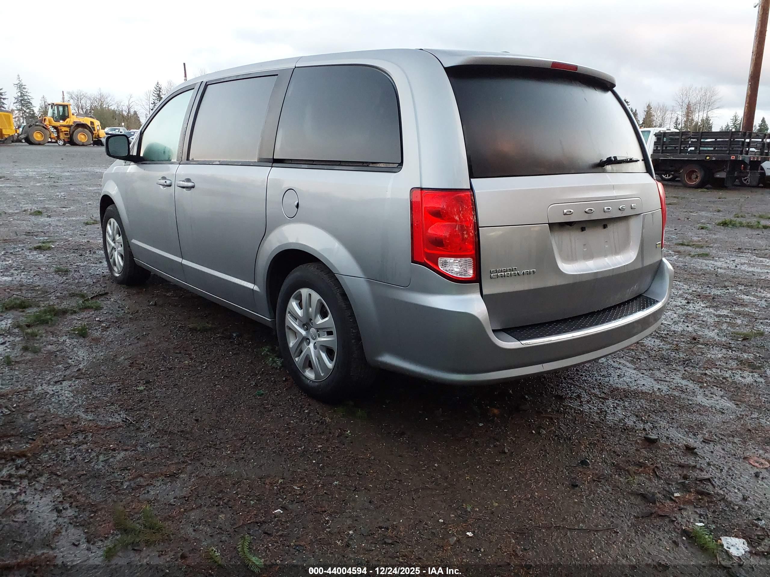 DODGE GRAND image 3