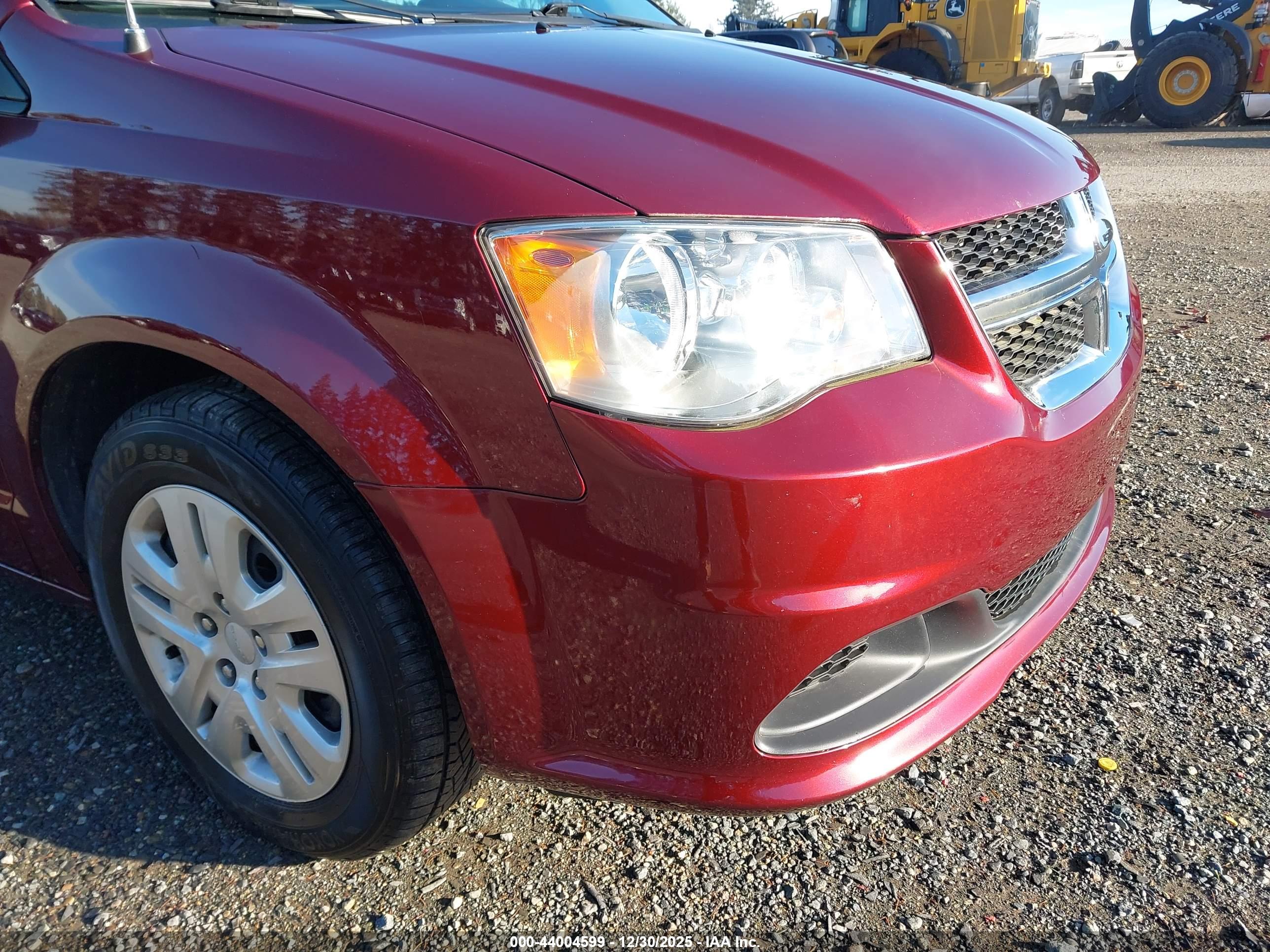 DODGE GRAND image 6