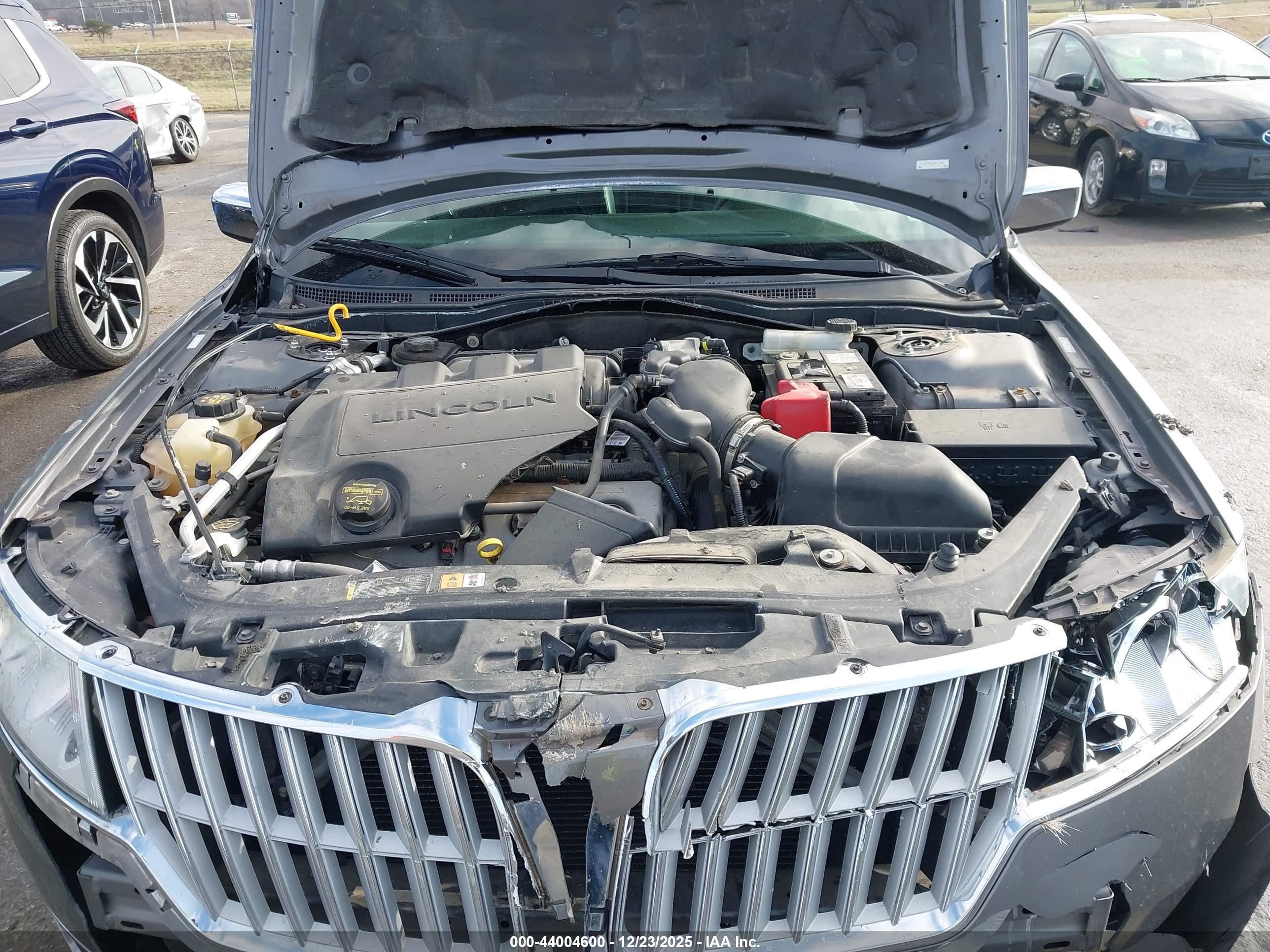 LINCOLN MKZ image 10