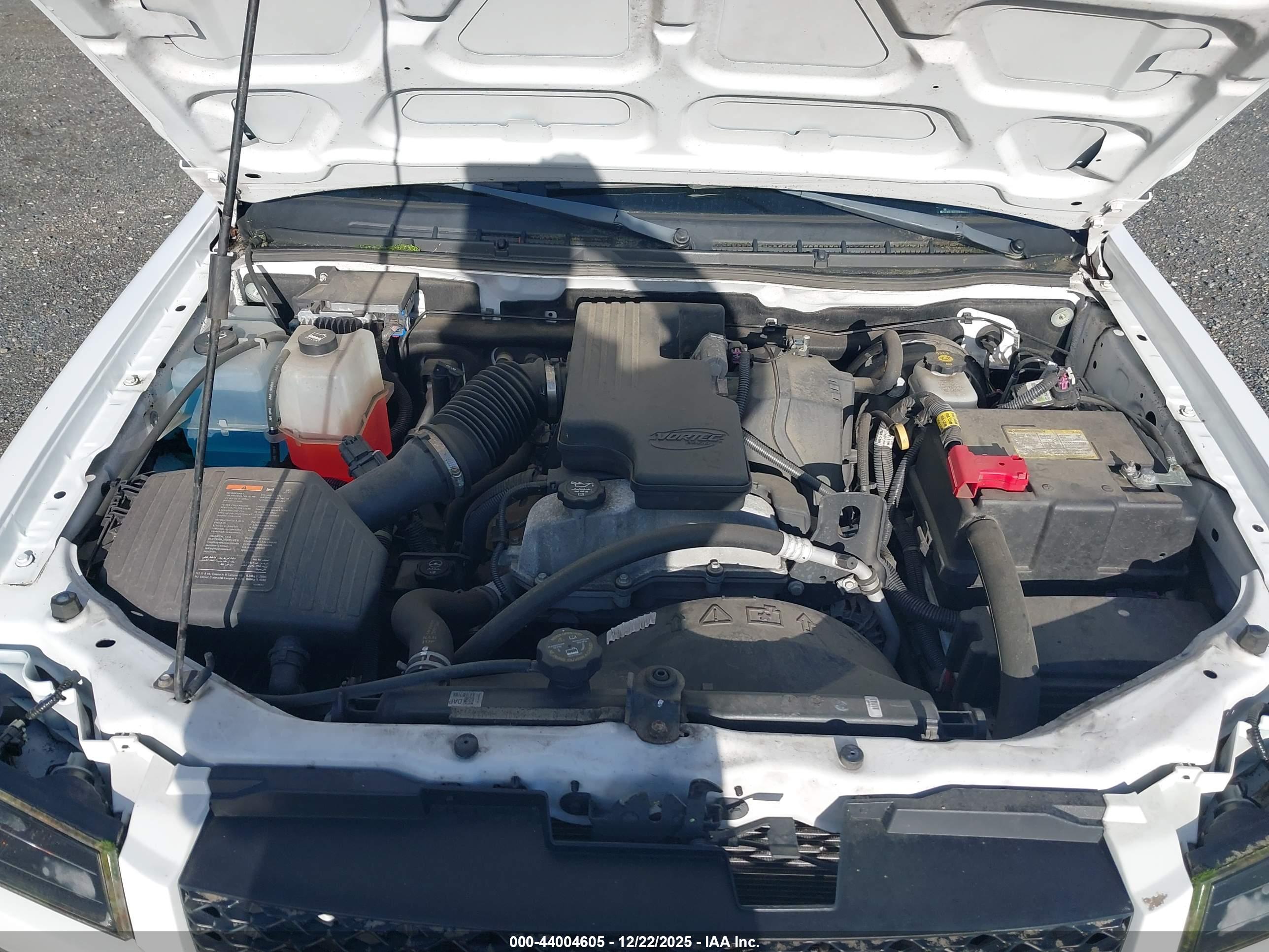 CHEVROLET COLORADO image 10