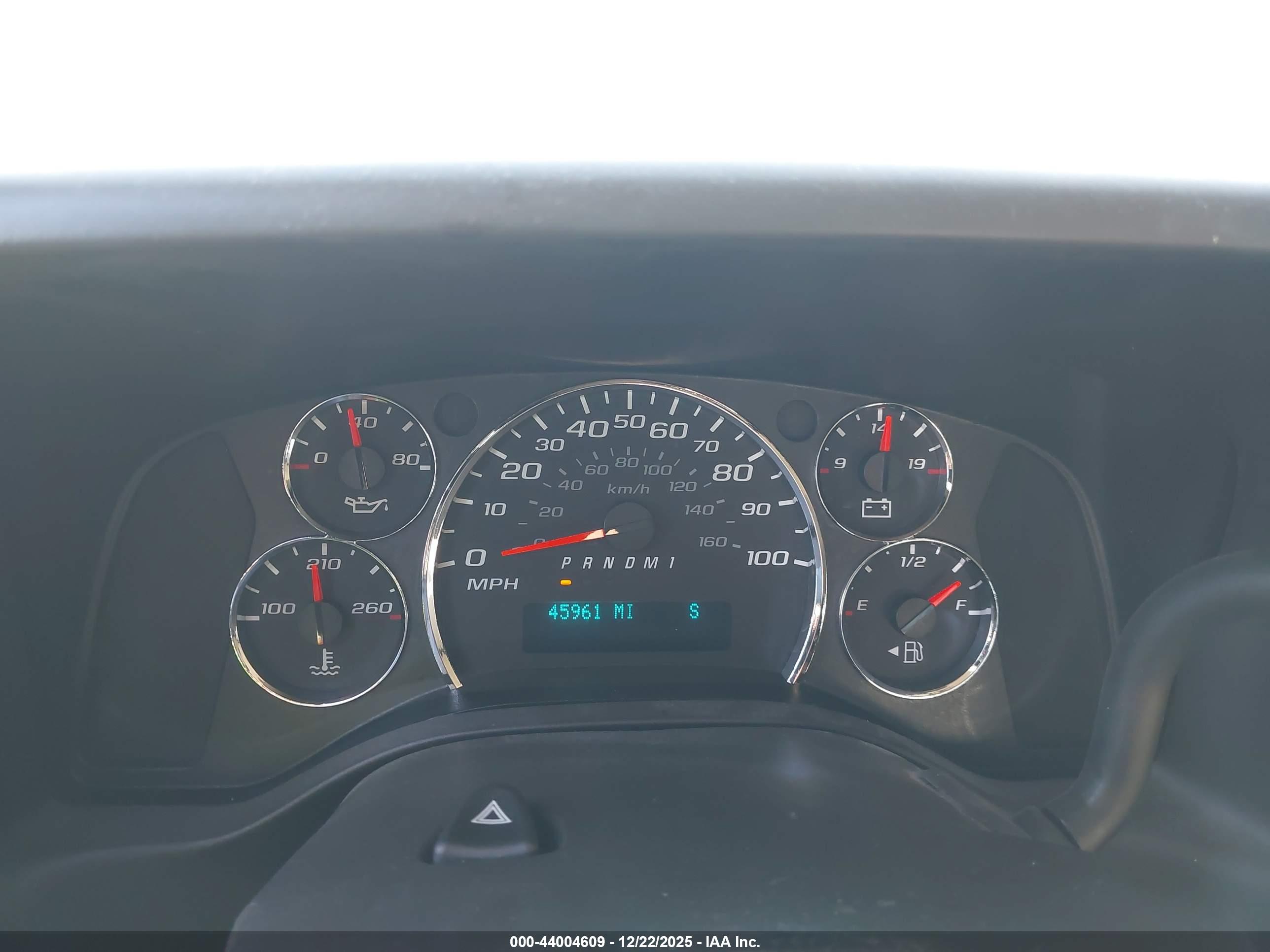 CHEVROLET EXPRESS image 7