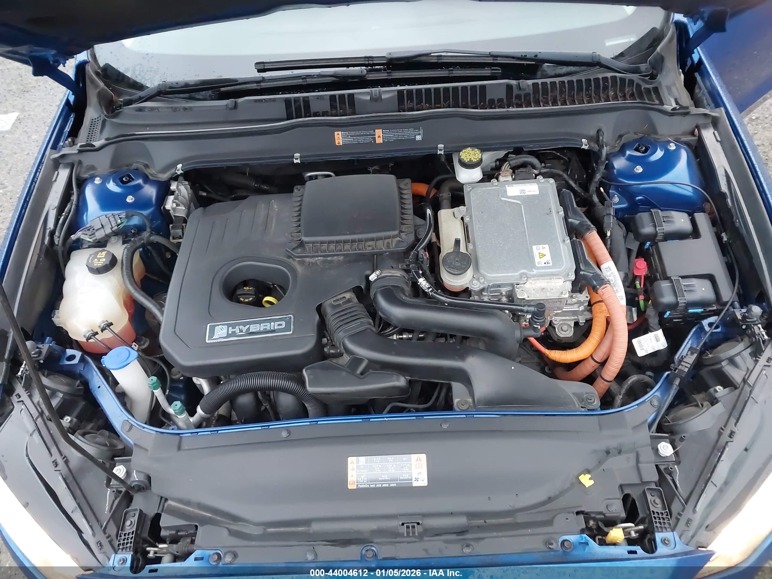 FORD FUSION image 10