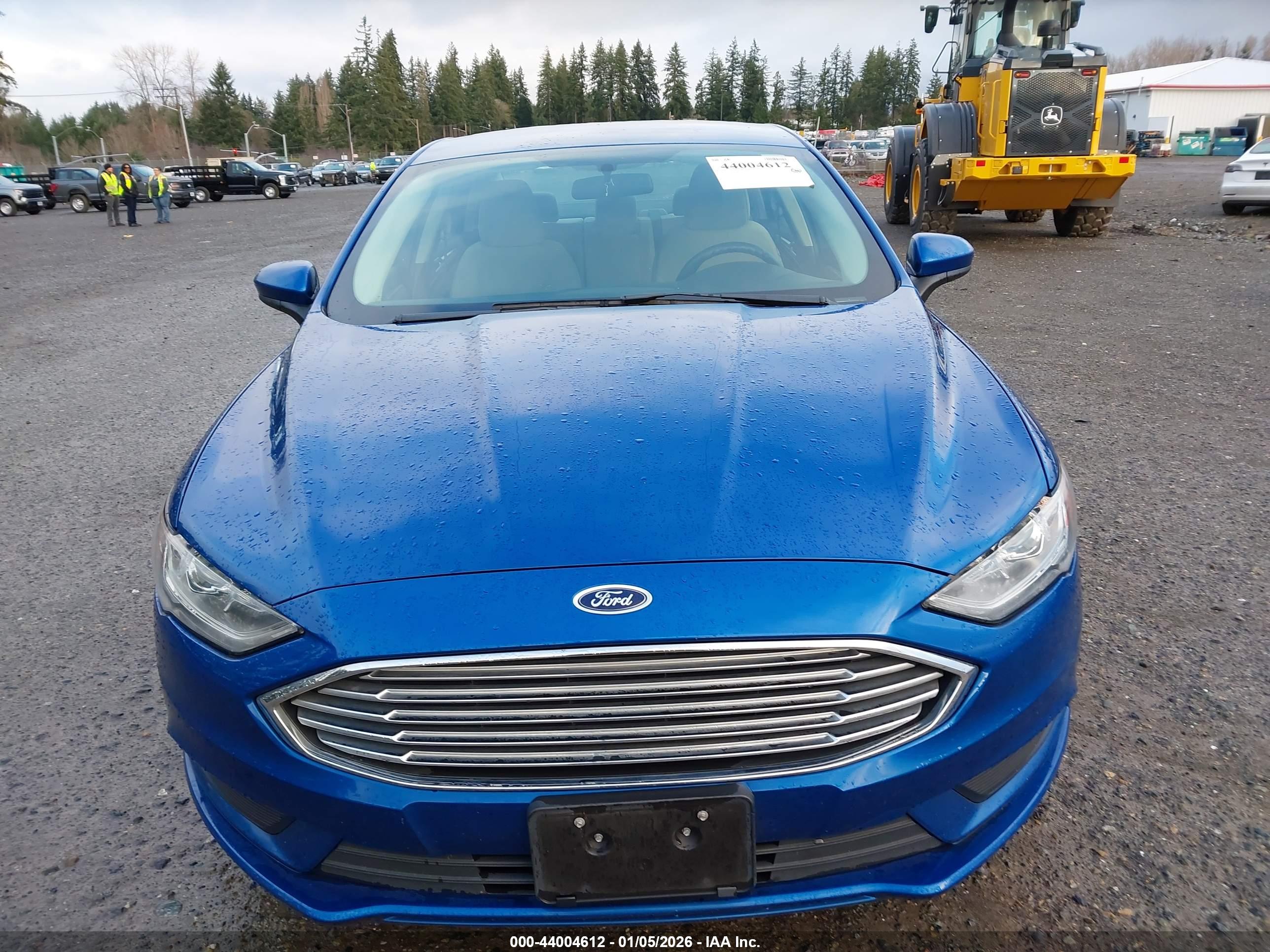 FORD FUSION image 6