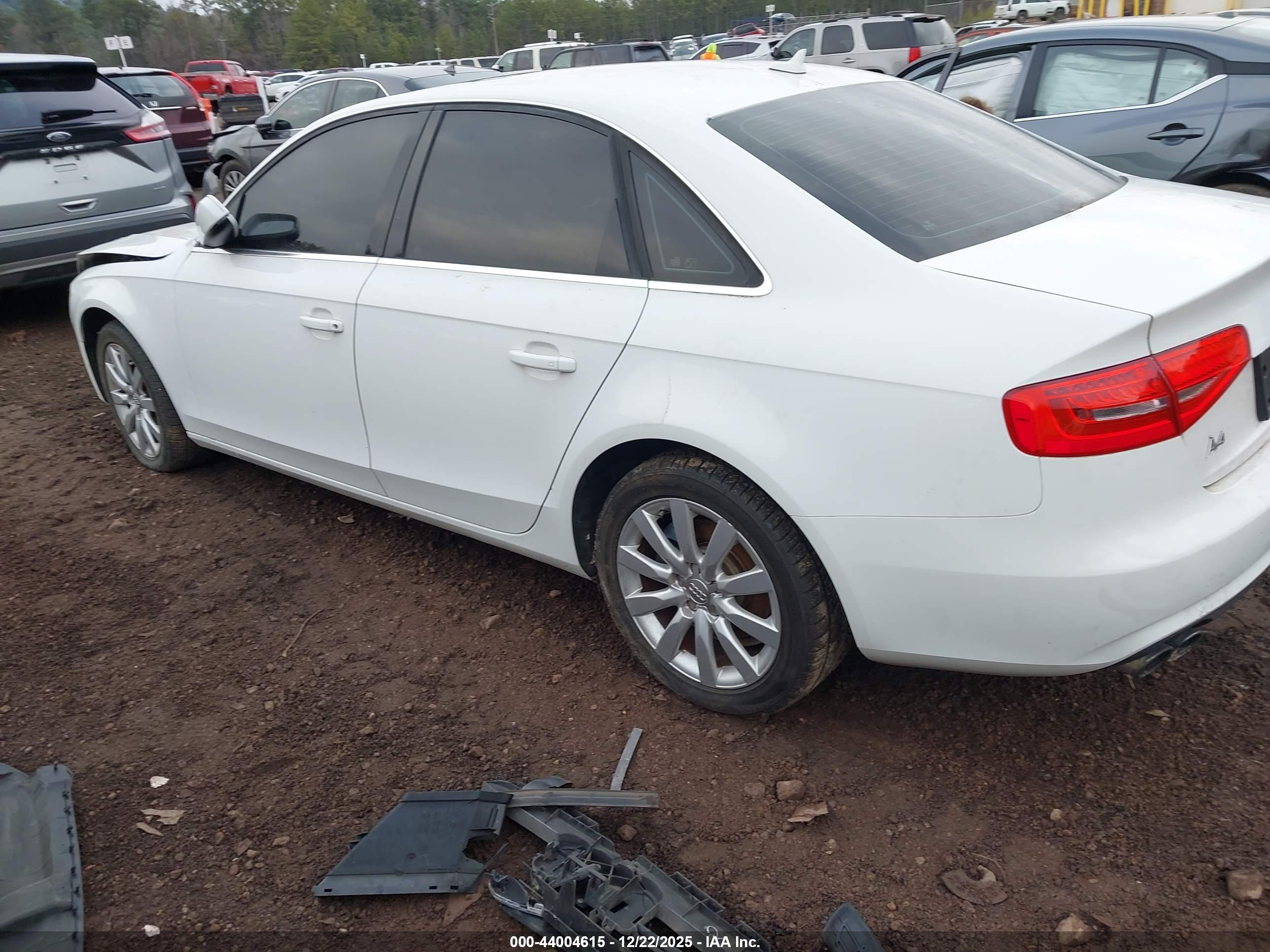 AUDI A4 image 3