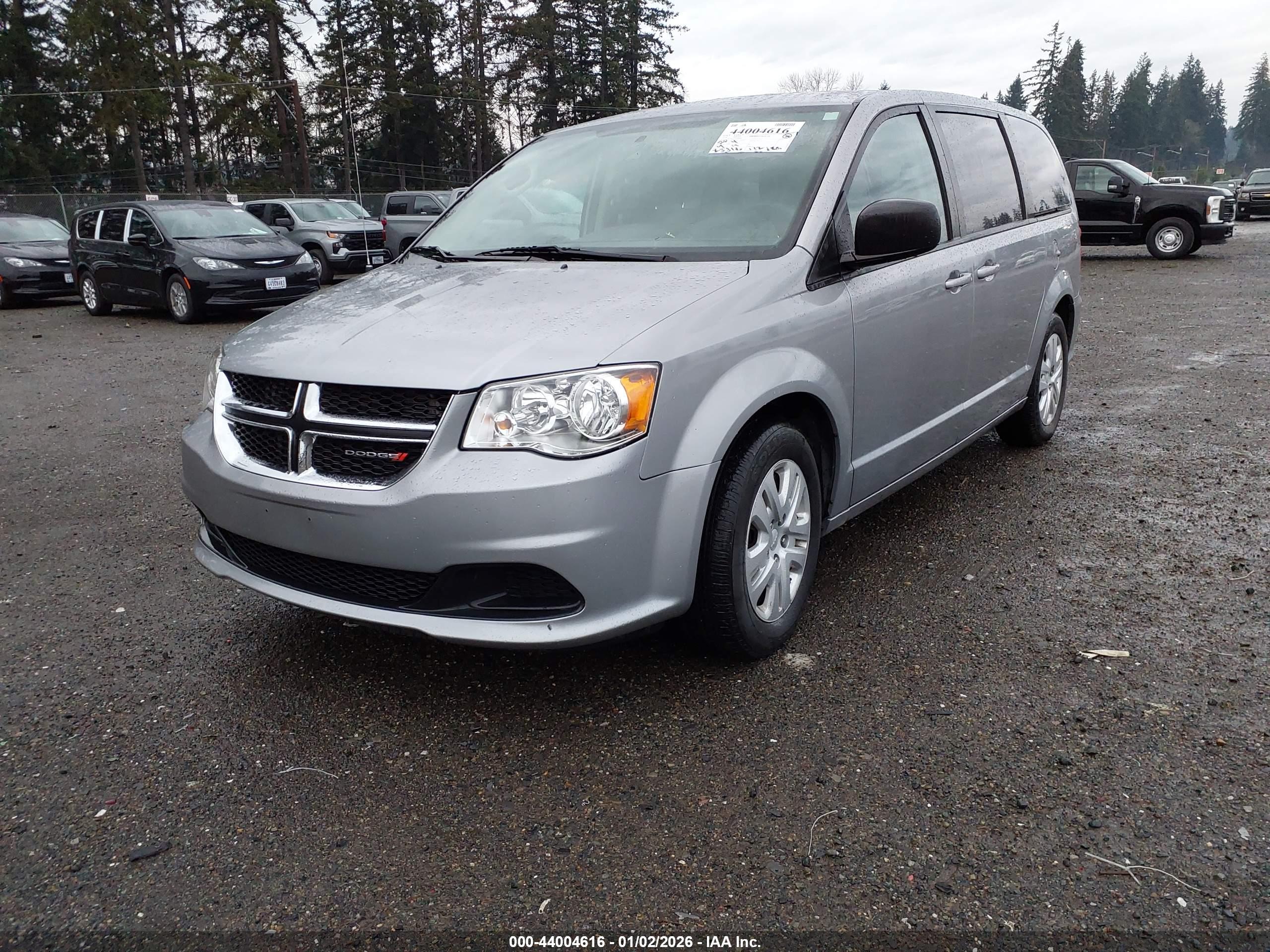 DODGE GRAND image 2