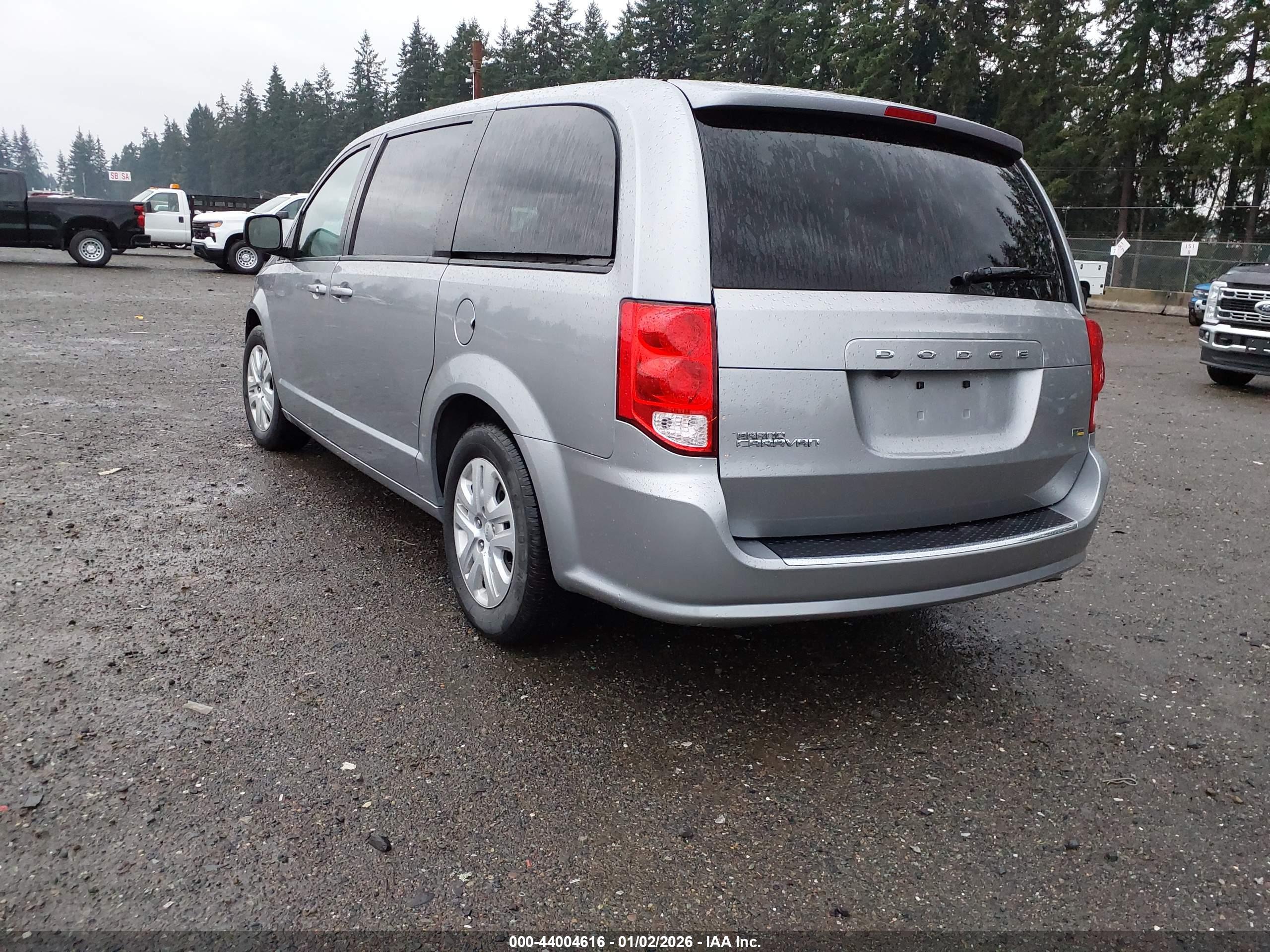 DODGE GRAND image 3