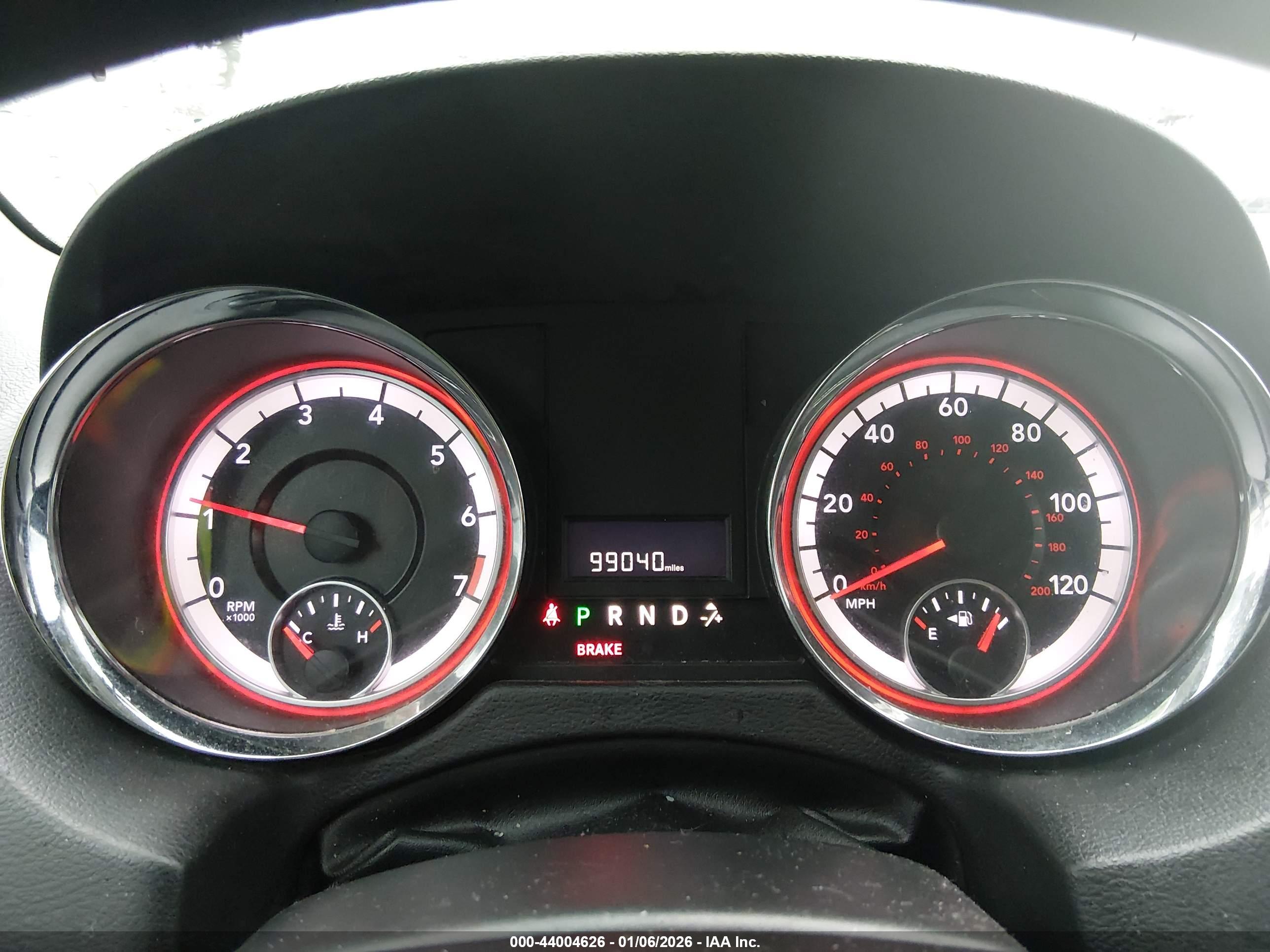 DODGE GRAND image 7