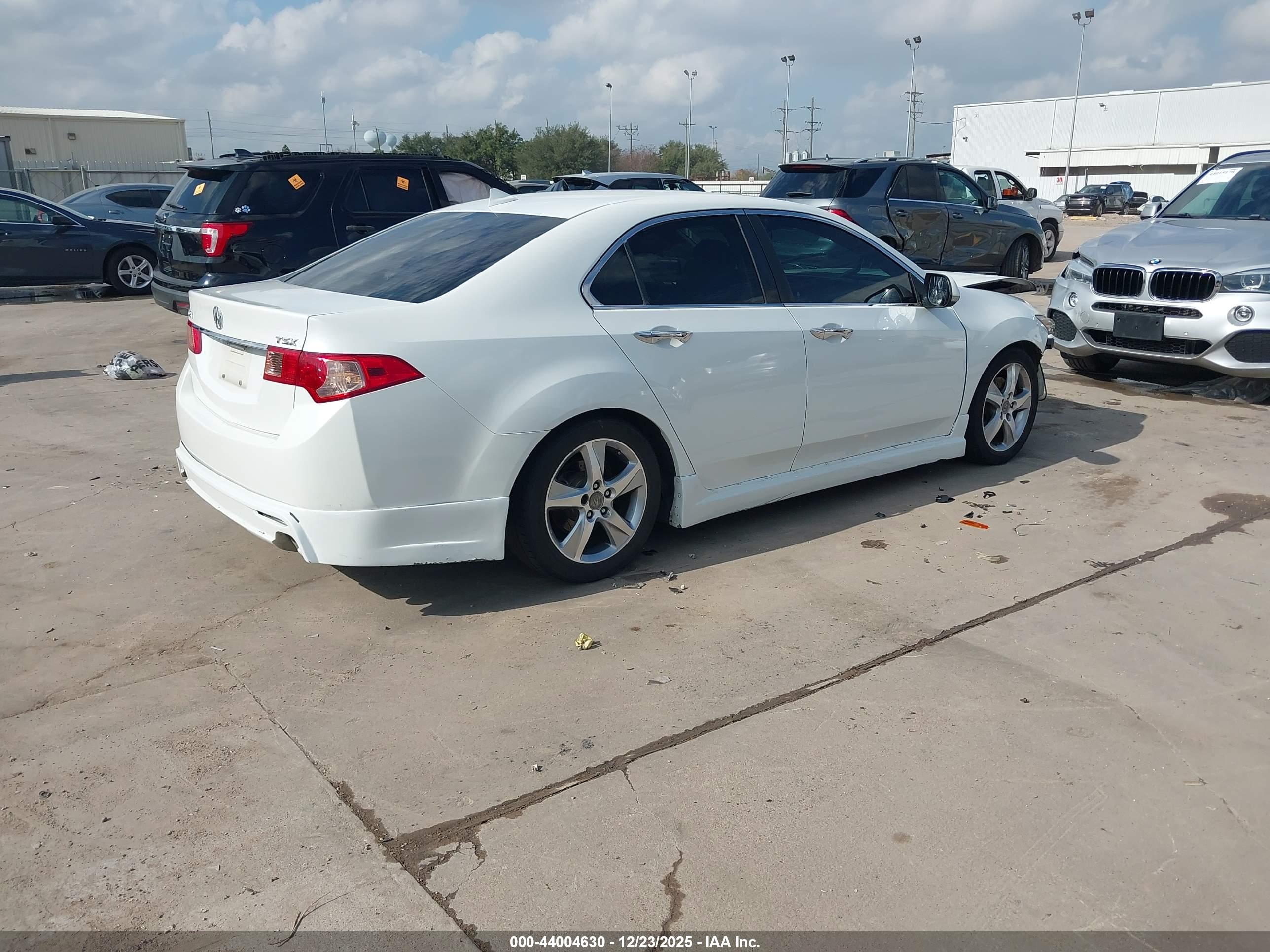 ACURA TSX image 4