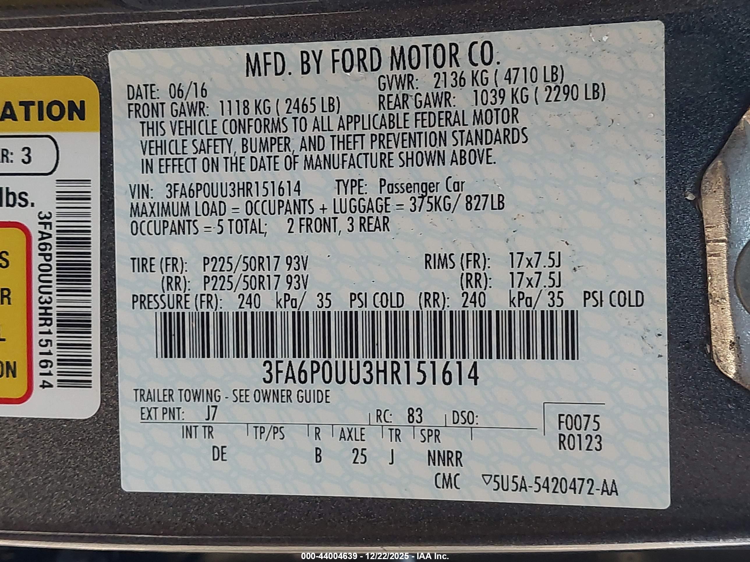 FORD FUSION image 9