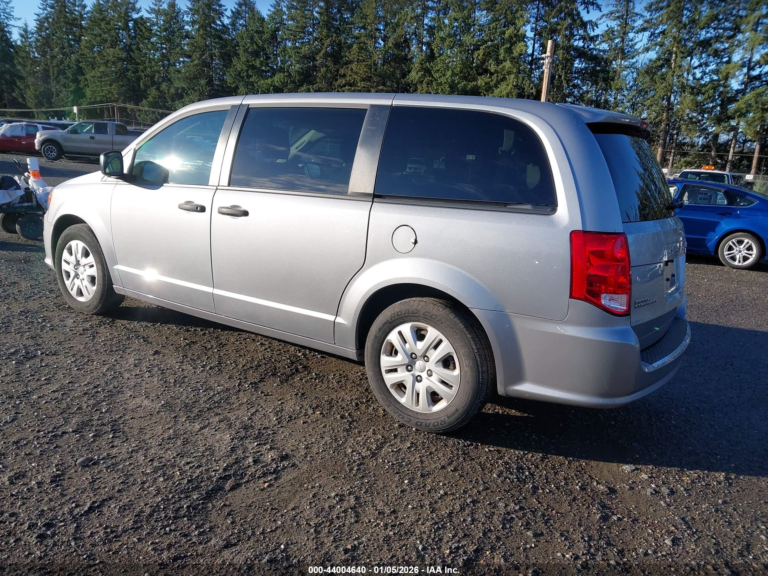 DODGE GRAND image 3