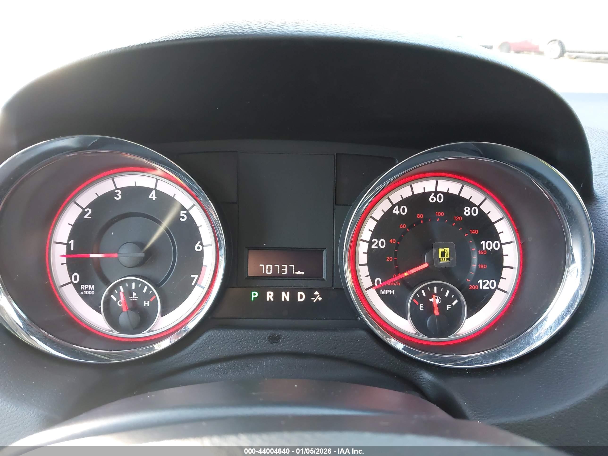DODGE GRAND image 7