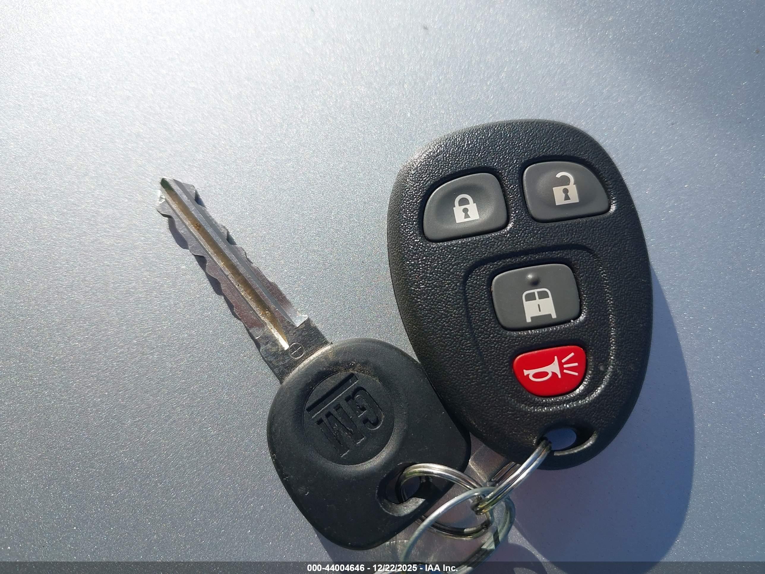 CHEVROLET EXPRESS image 11