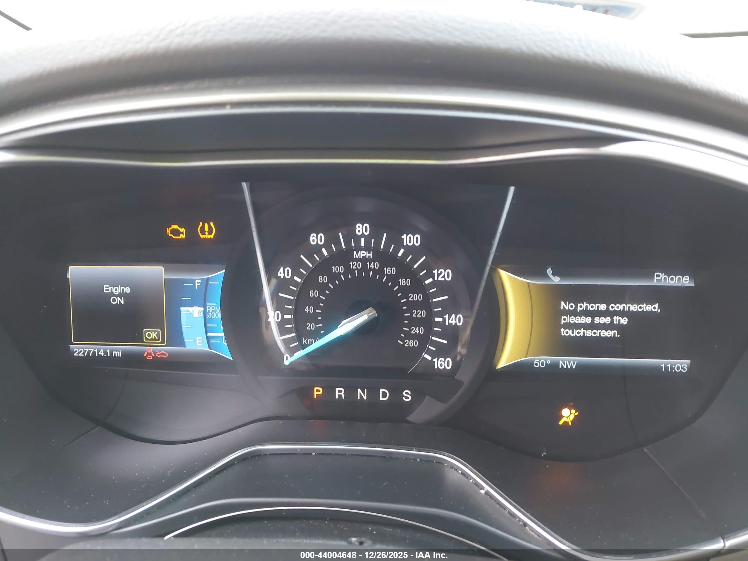 FORD FUSION image 7