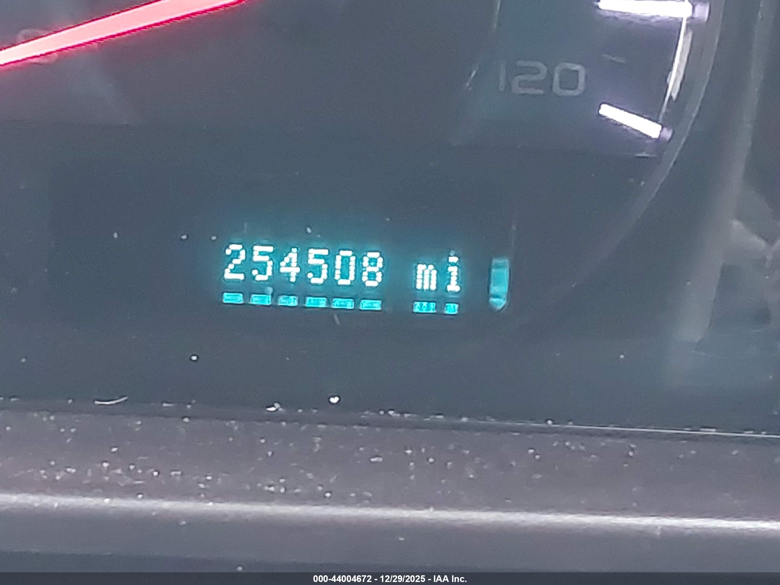 FORD FUSION image 7