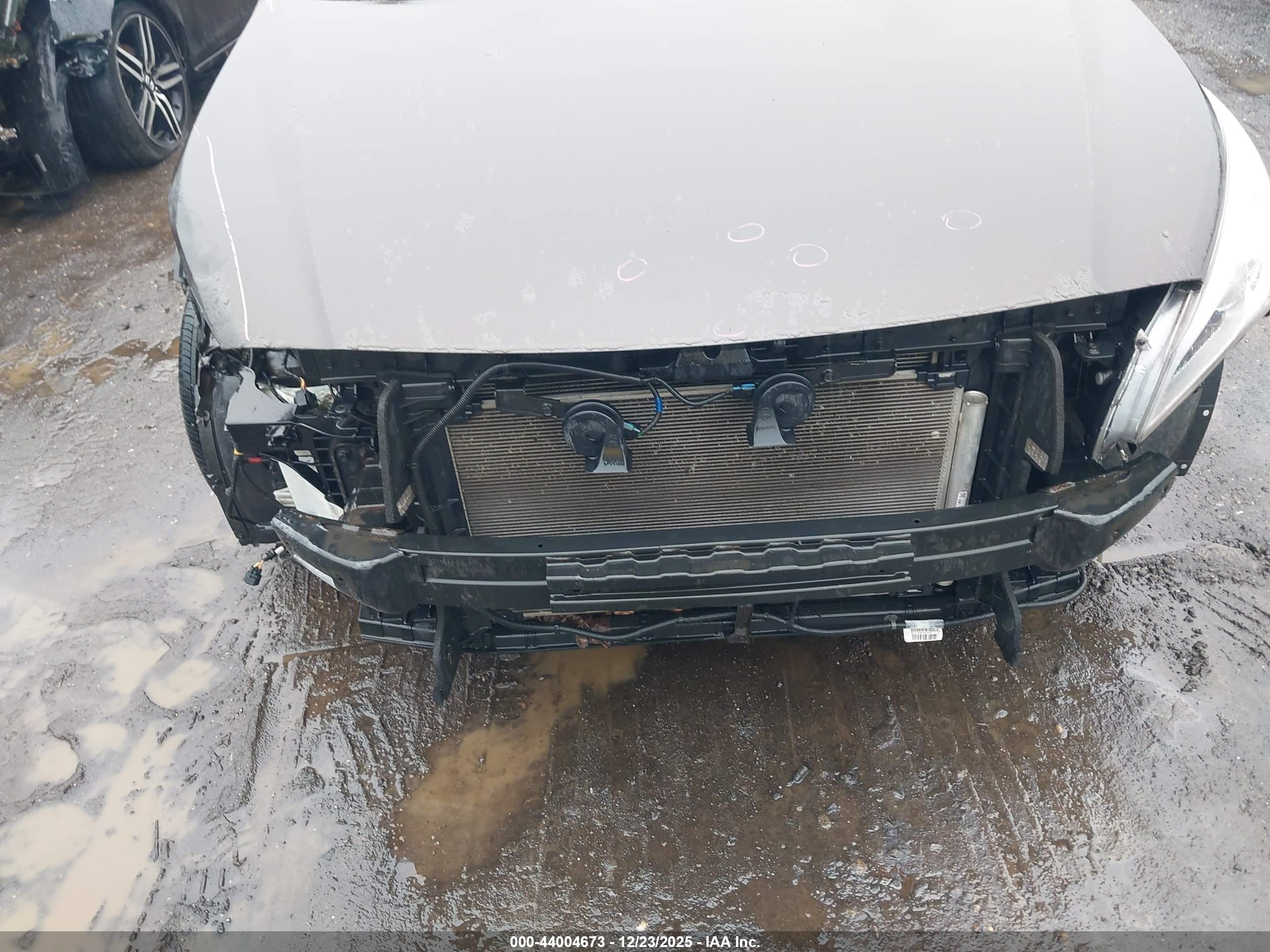 HYUNDAI SONATA image 6
