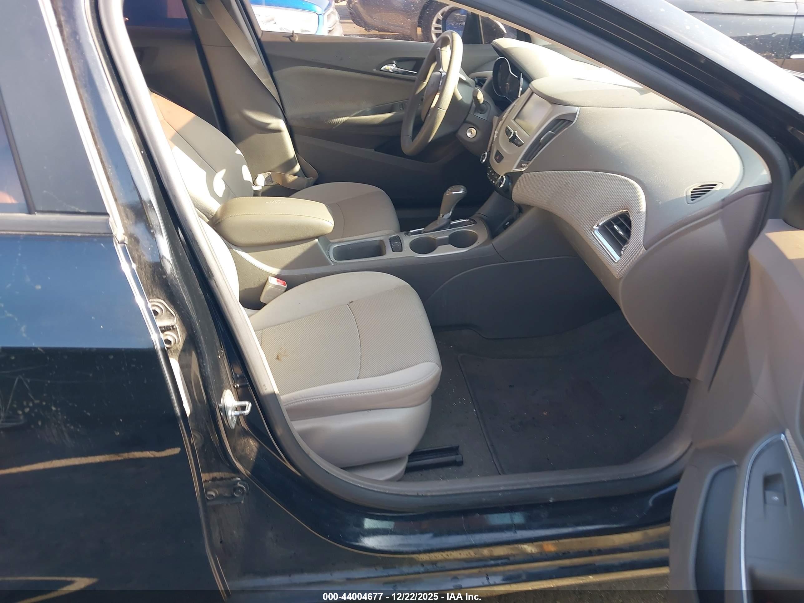 CHEVROLET CRUZE image 5