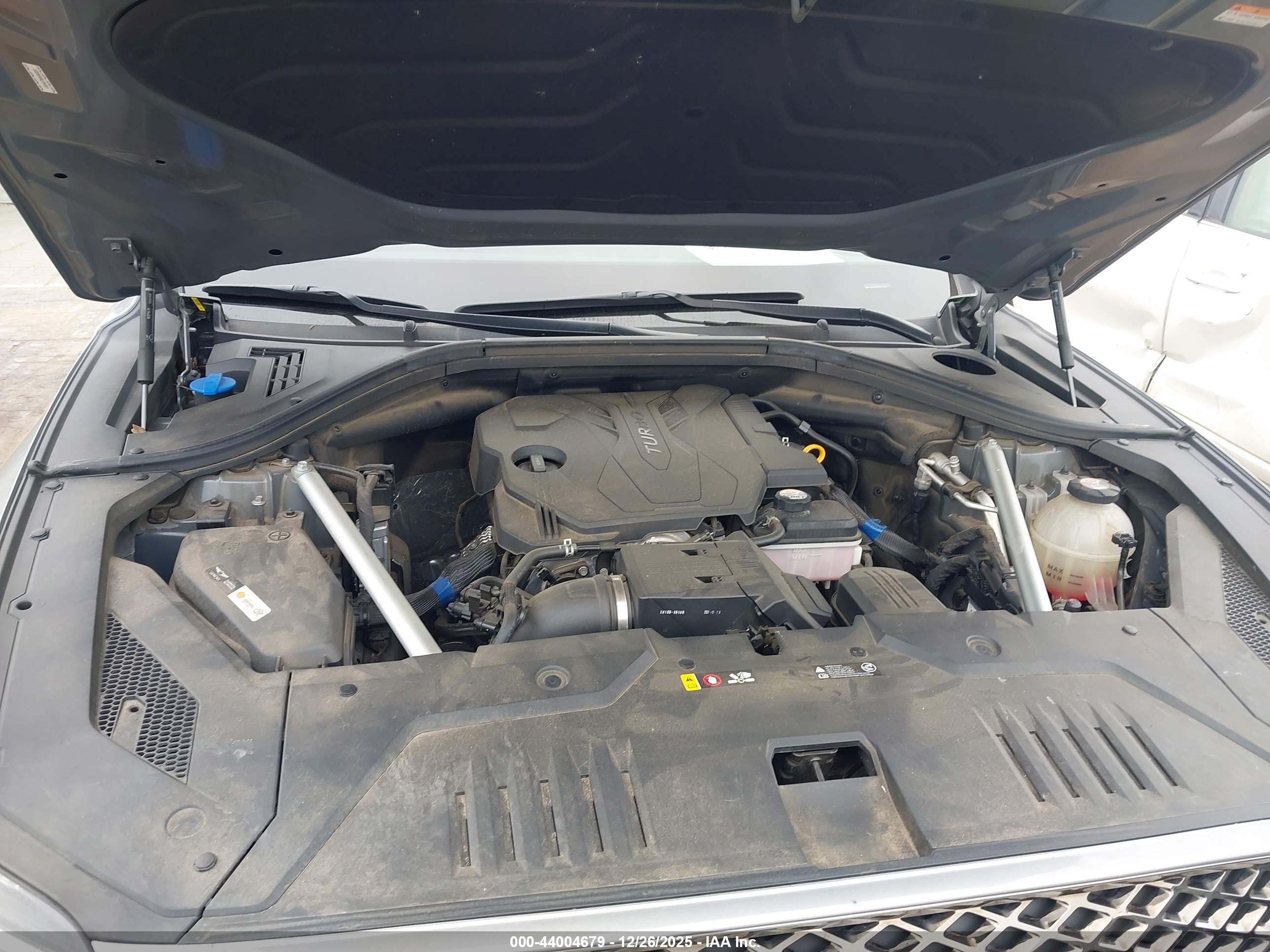 GENESIS GV70 image 10