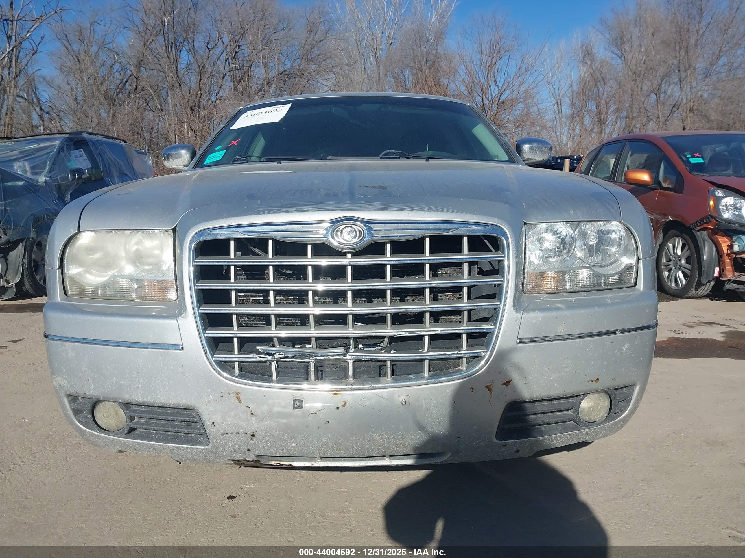 CHRYSLER 300 image 6