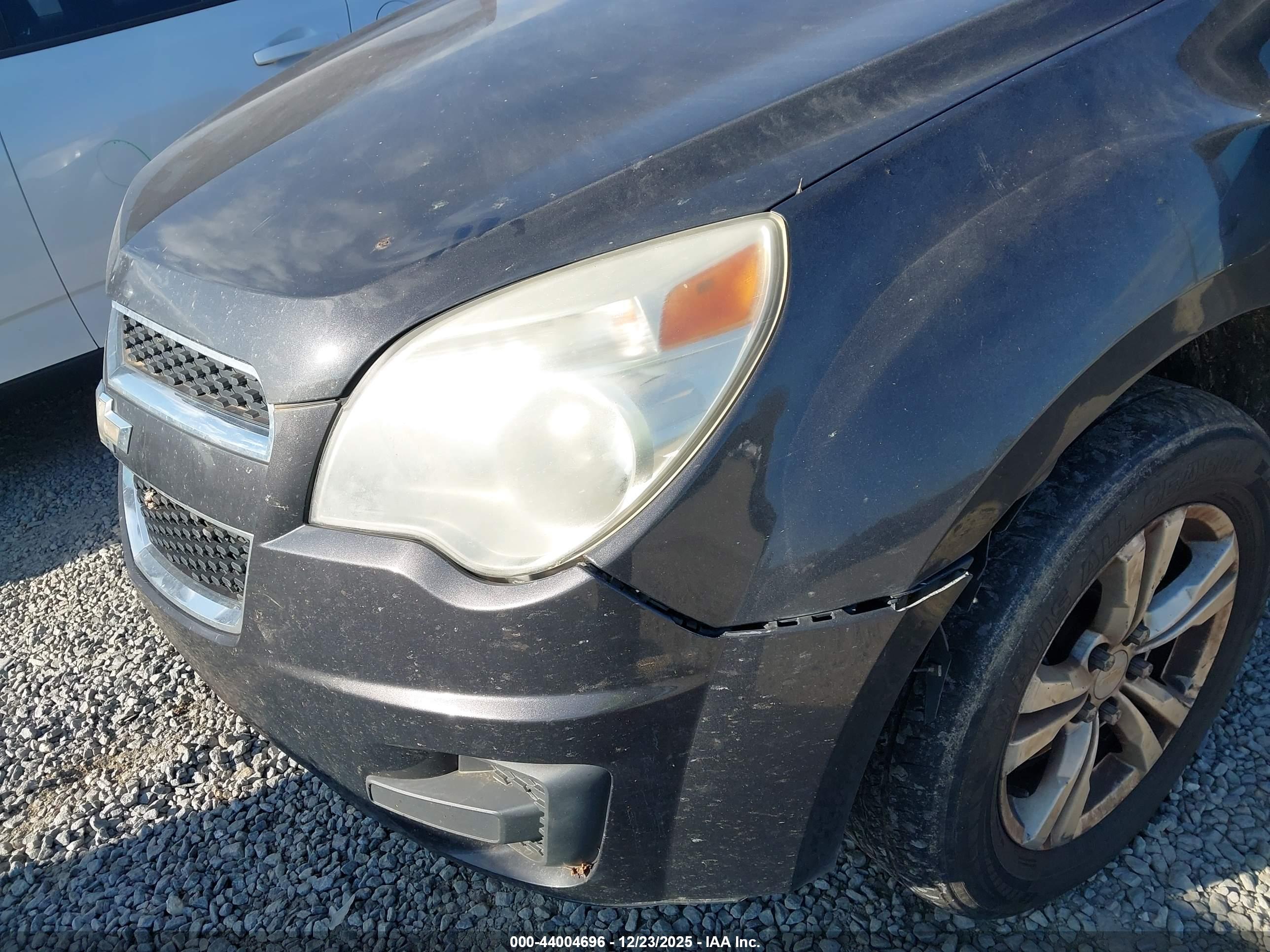 CHEVROLET EQUINOX image 6