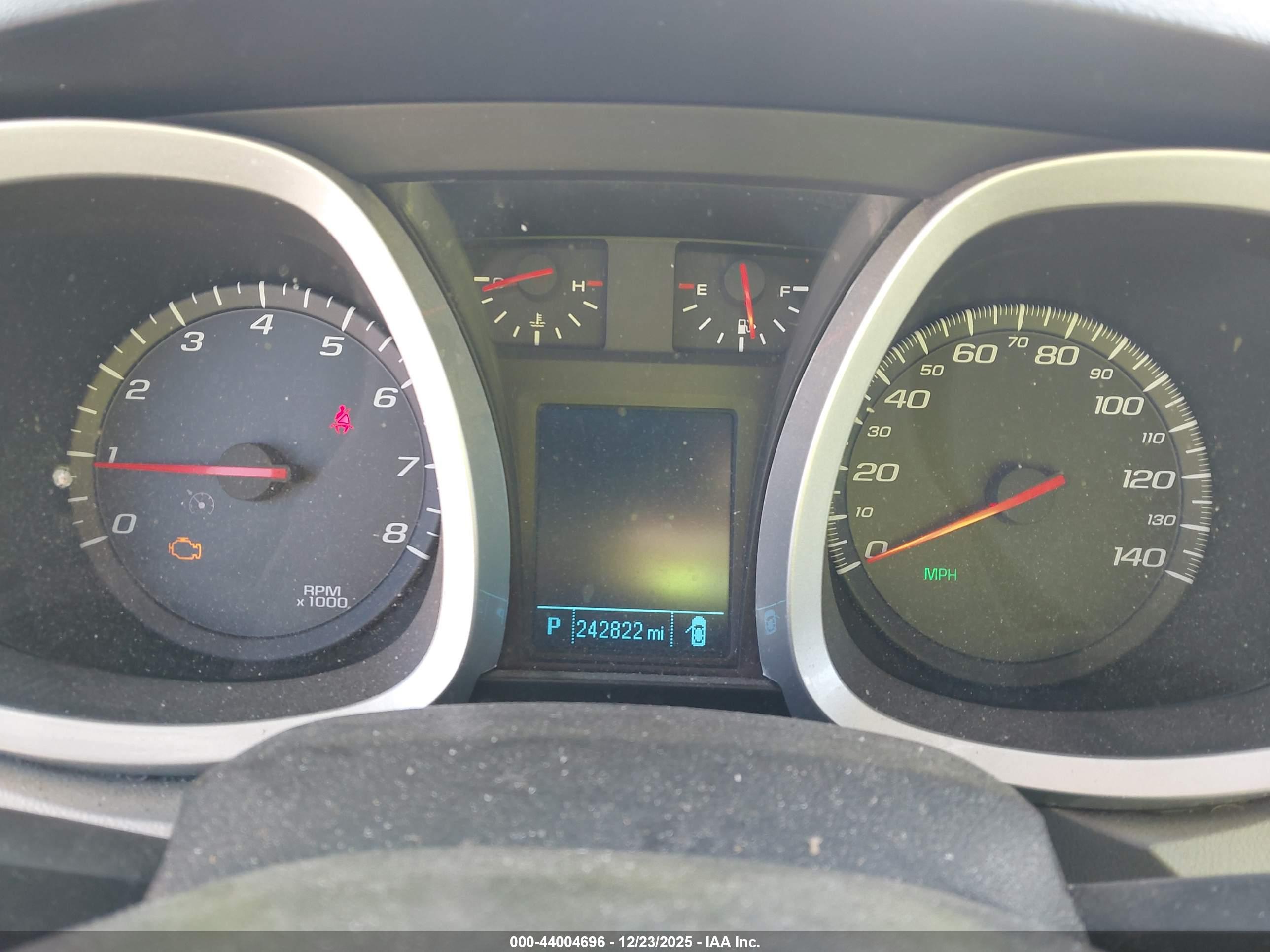 CHEVROLET EQUINOX image 7