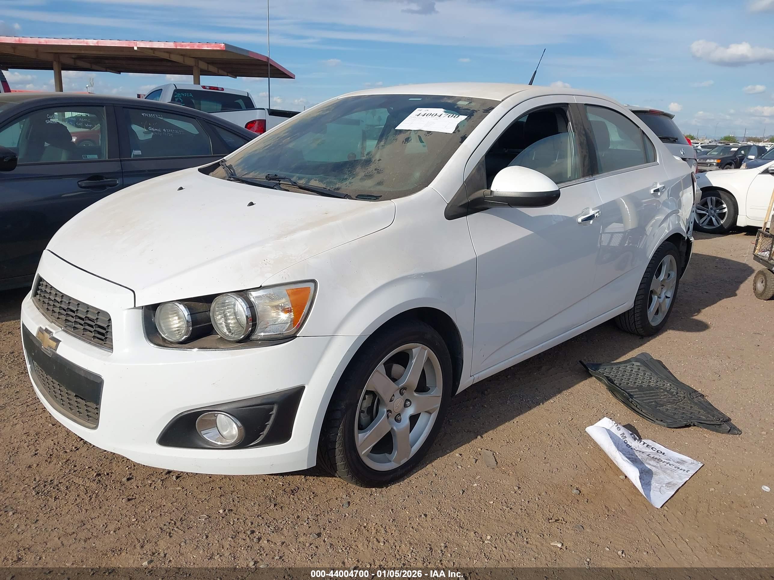 CHEVROLET SONIC image 2