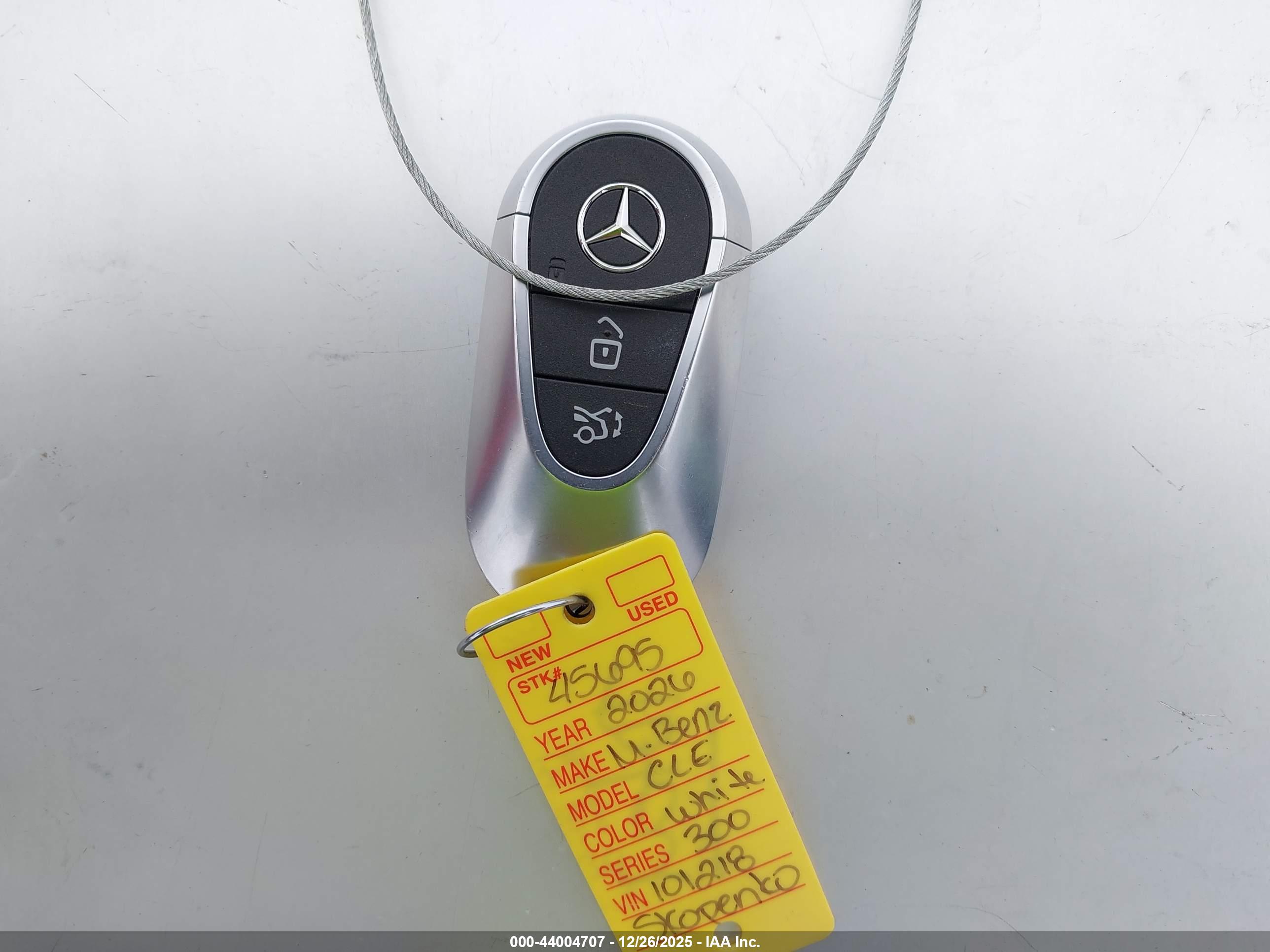 MERCEDES-BENZ CLE image 11