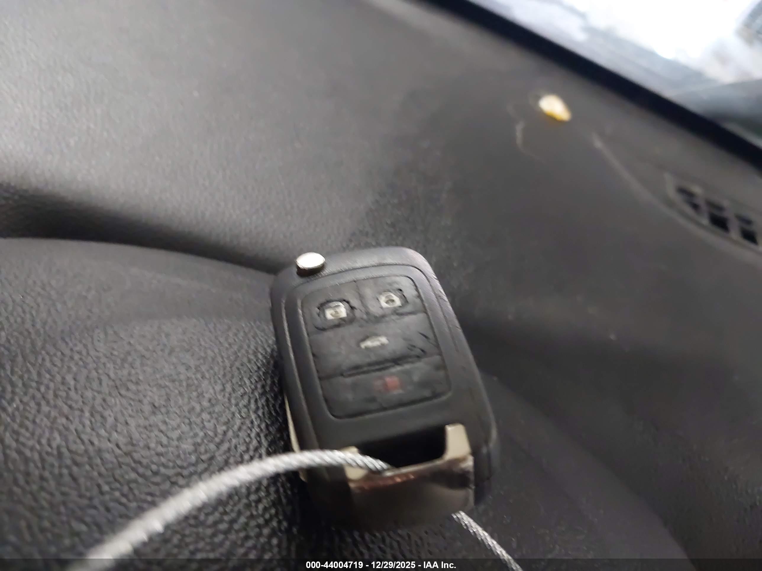 CHEVROLET CRUZE image 11