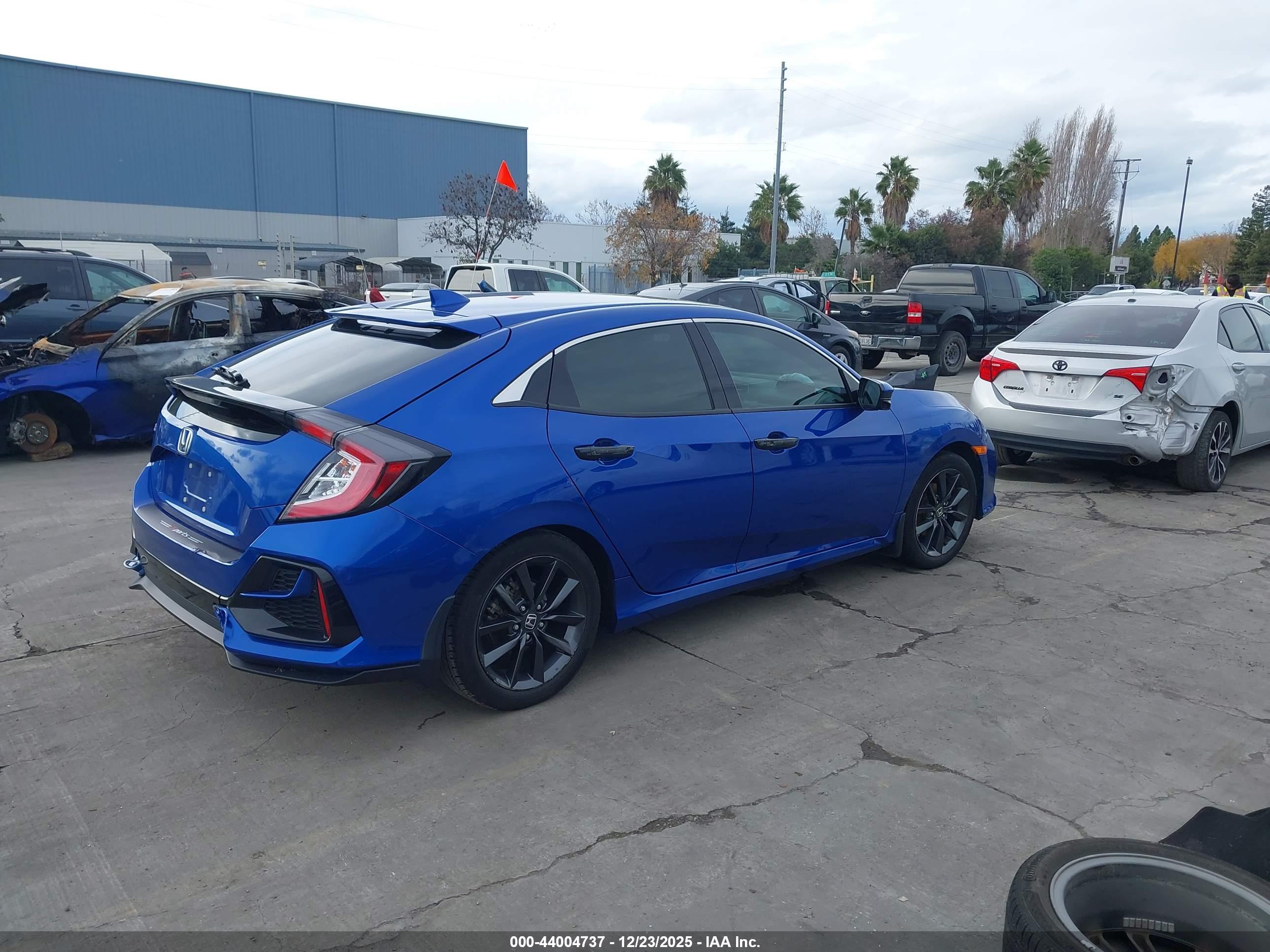 HONDA CIVIC image 4