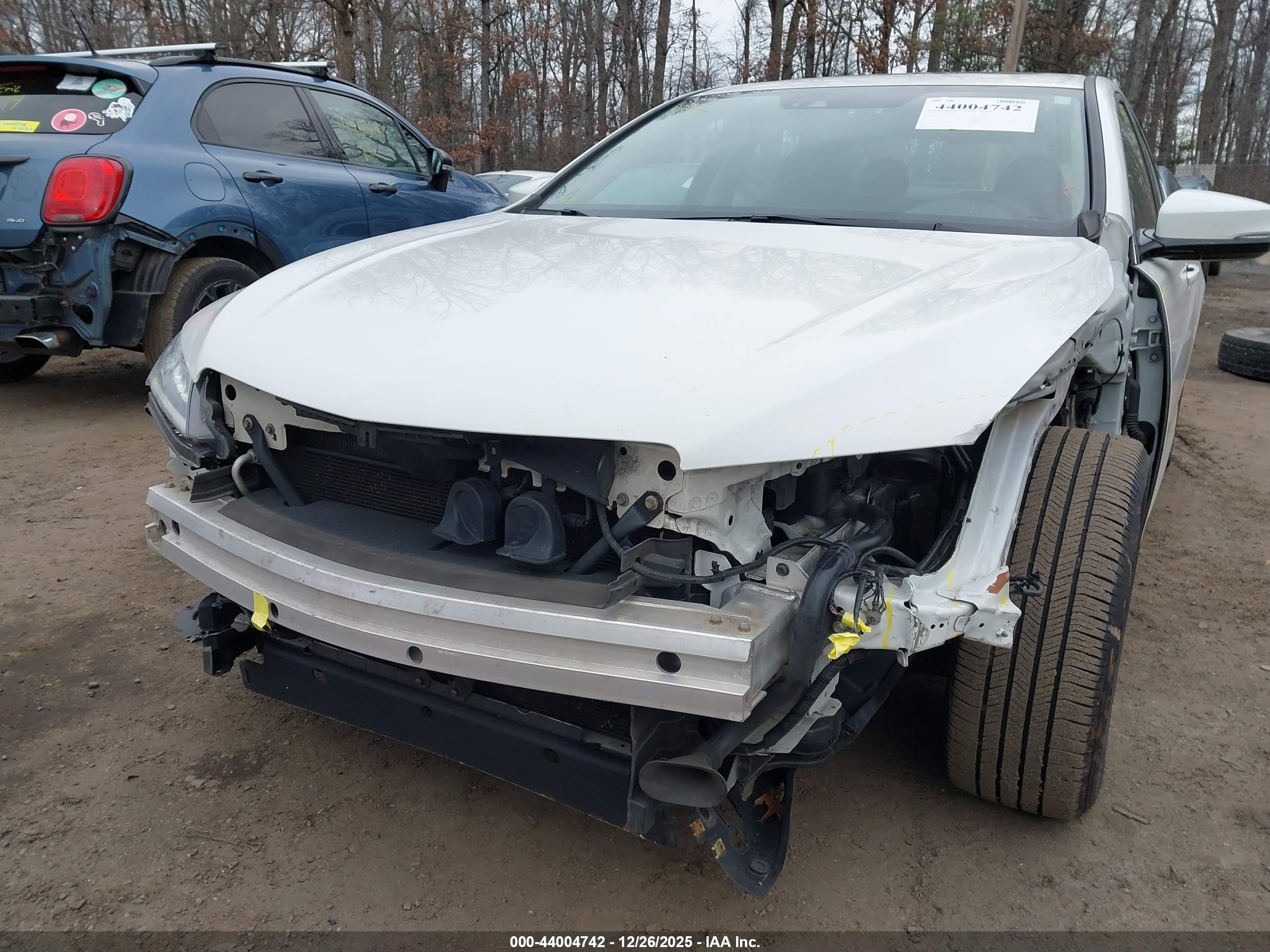 ACURA TLX image 6