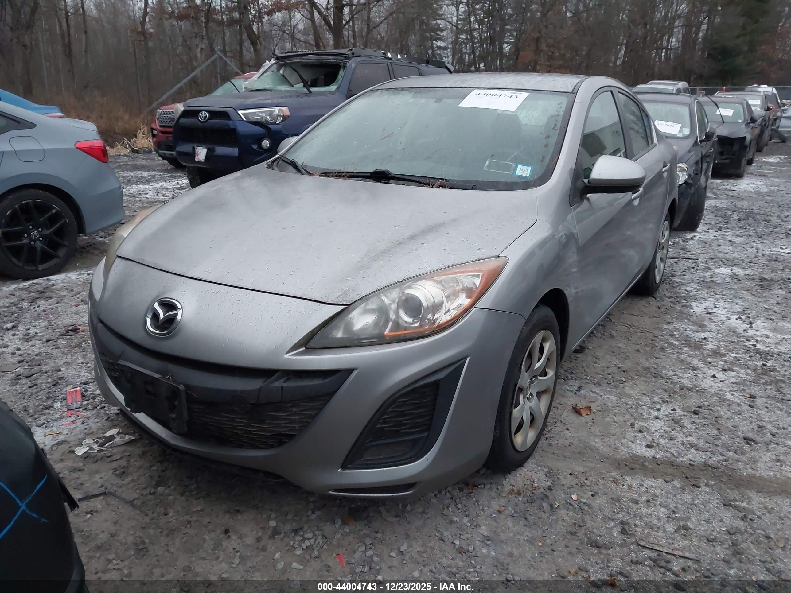 MAZDA MAZDA3 image 6