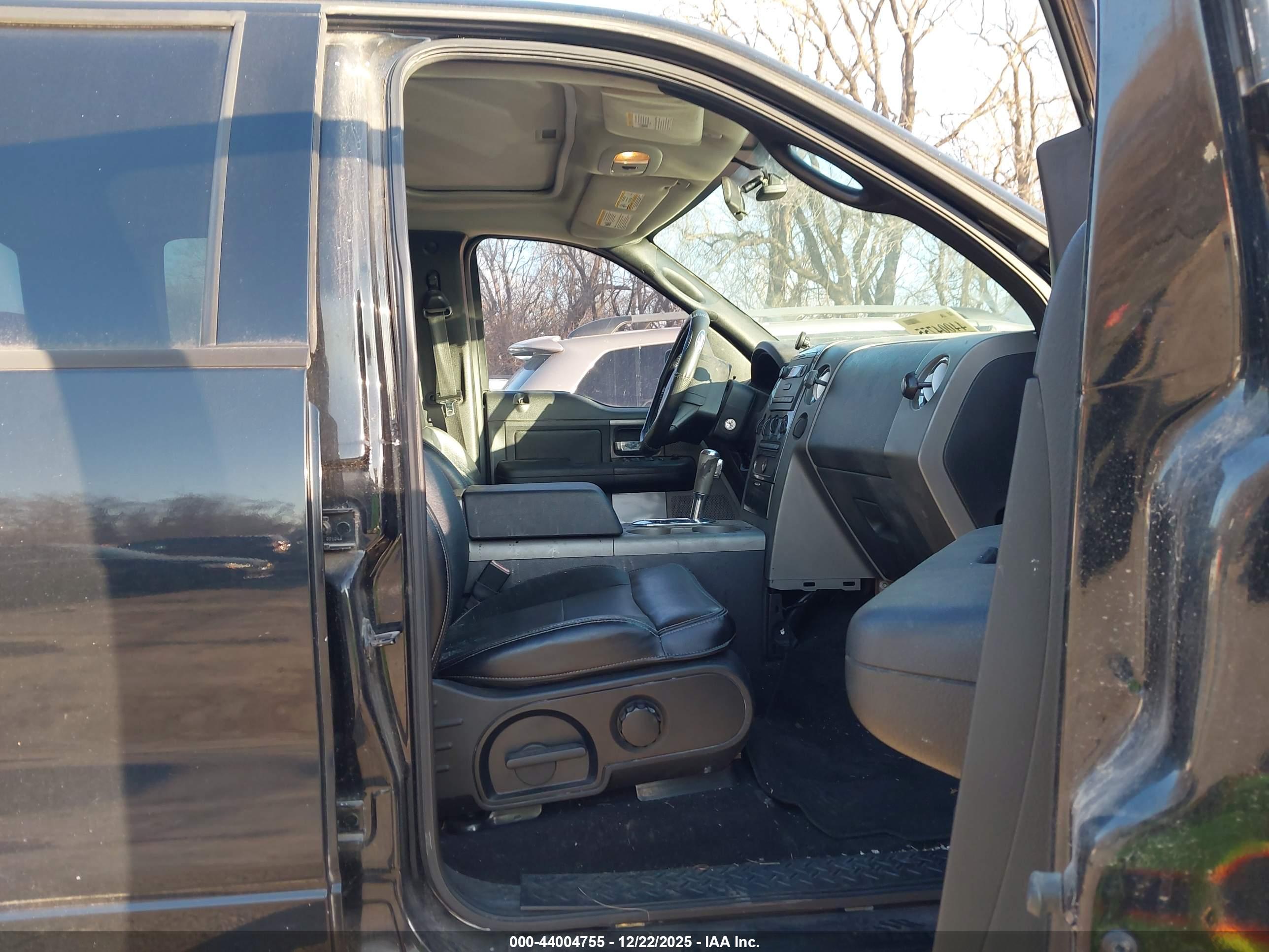 FORD F-150 image 5