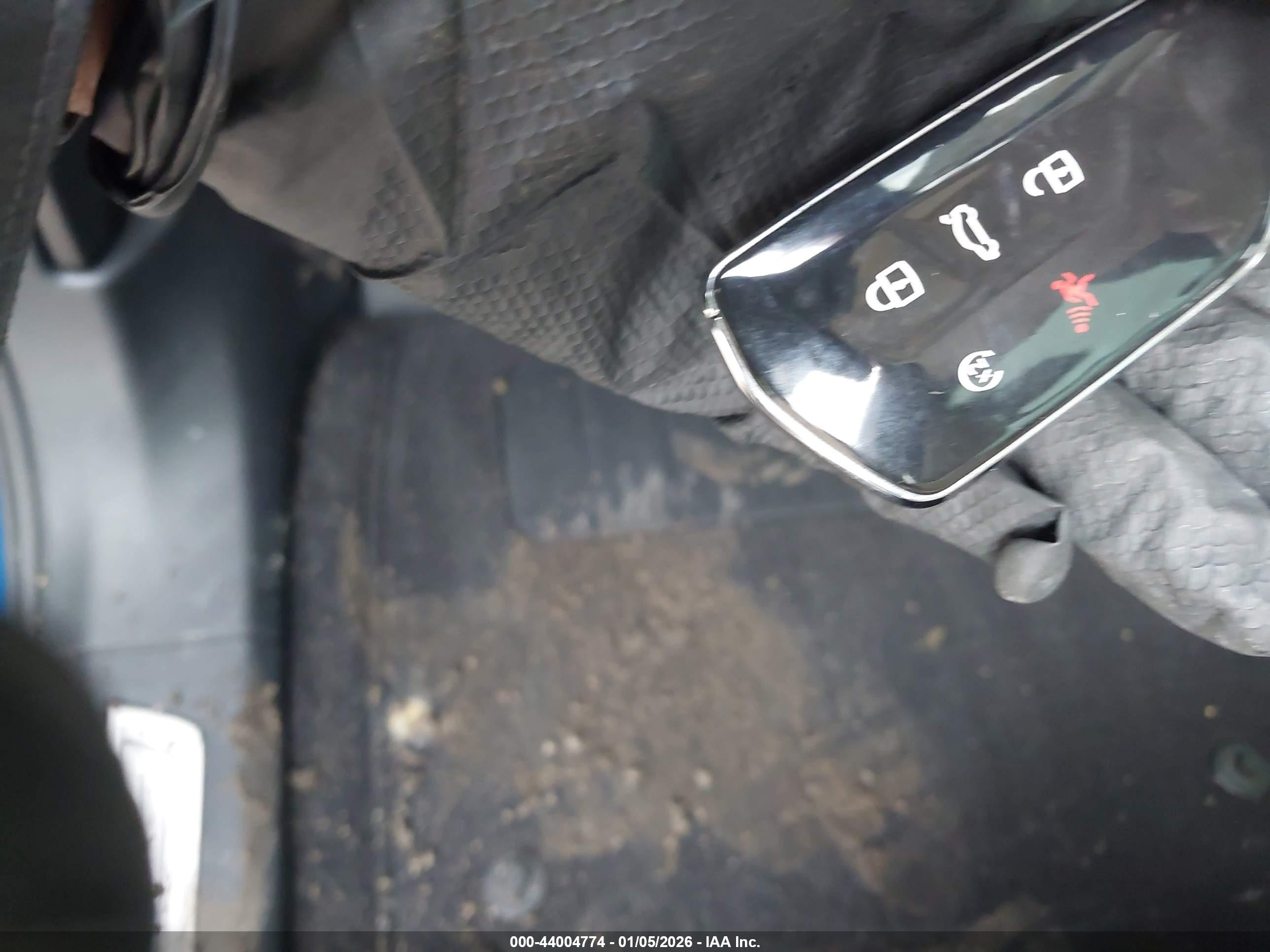 VOLKSWAGEN ATLAS image 11
