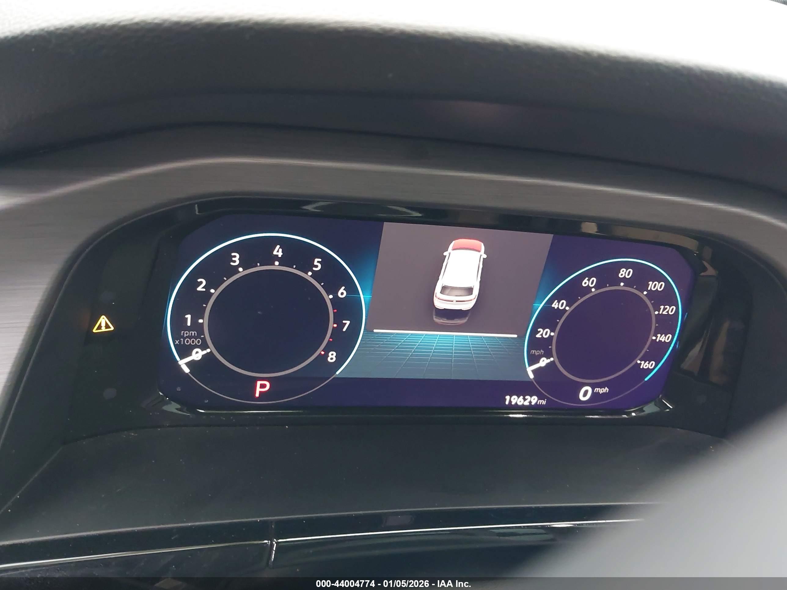 VOLKSWAGEN ATLAS image 7