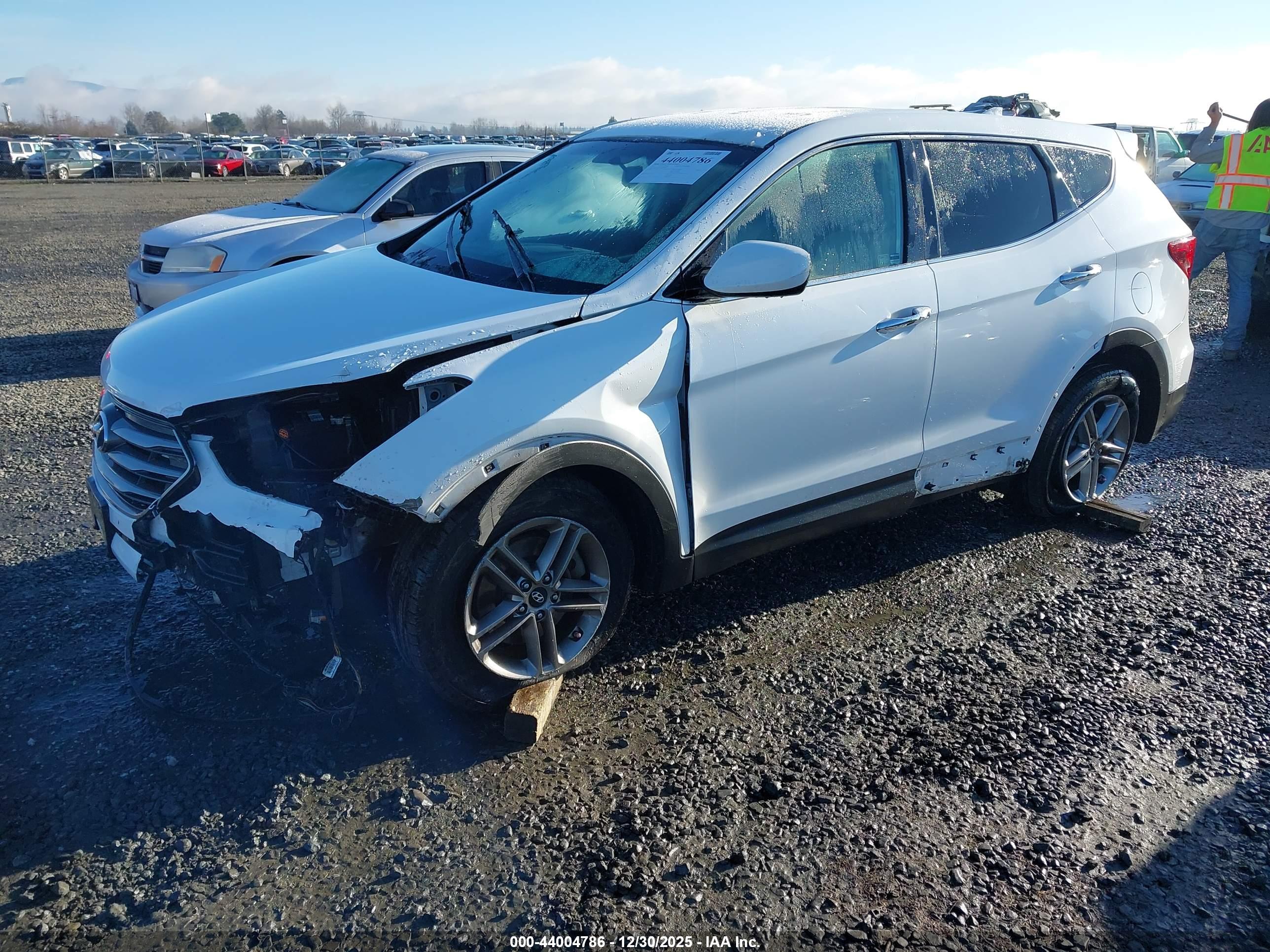 HYUNDAI SANTA image 2