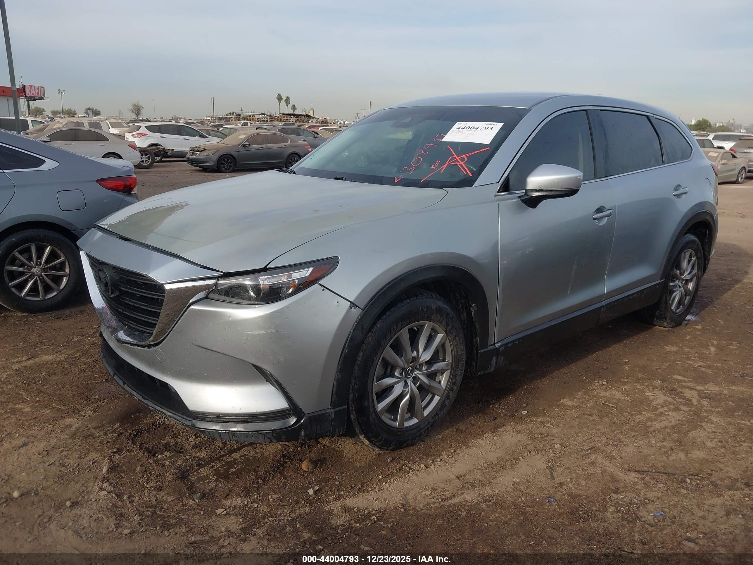 MAZDA CX-9 image 2