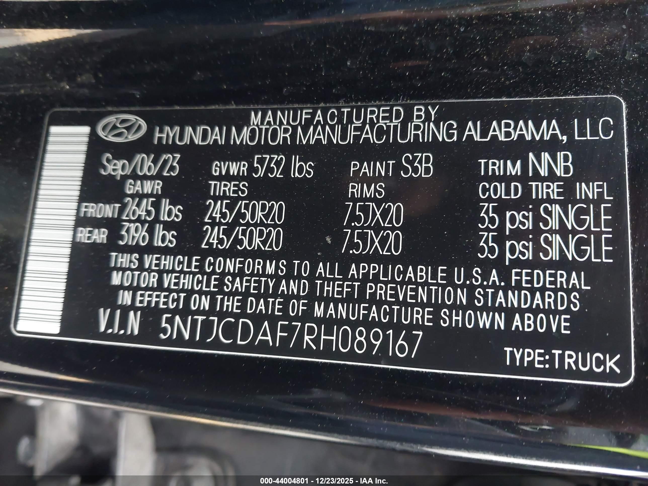 HYUNDAI SANTA image 9