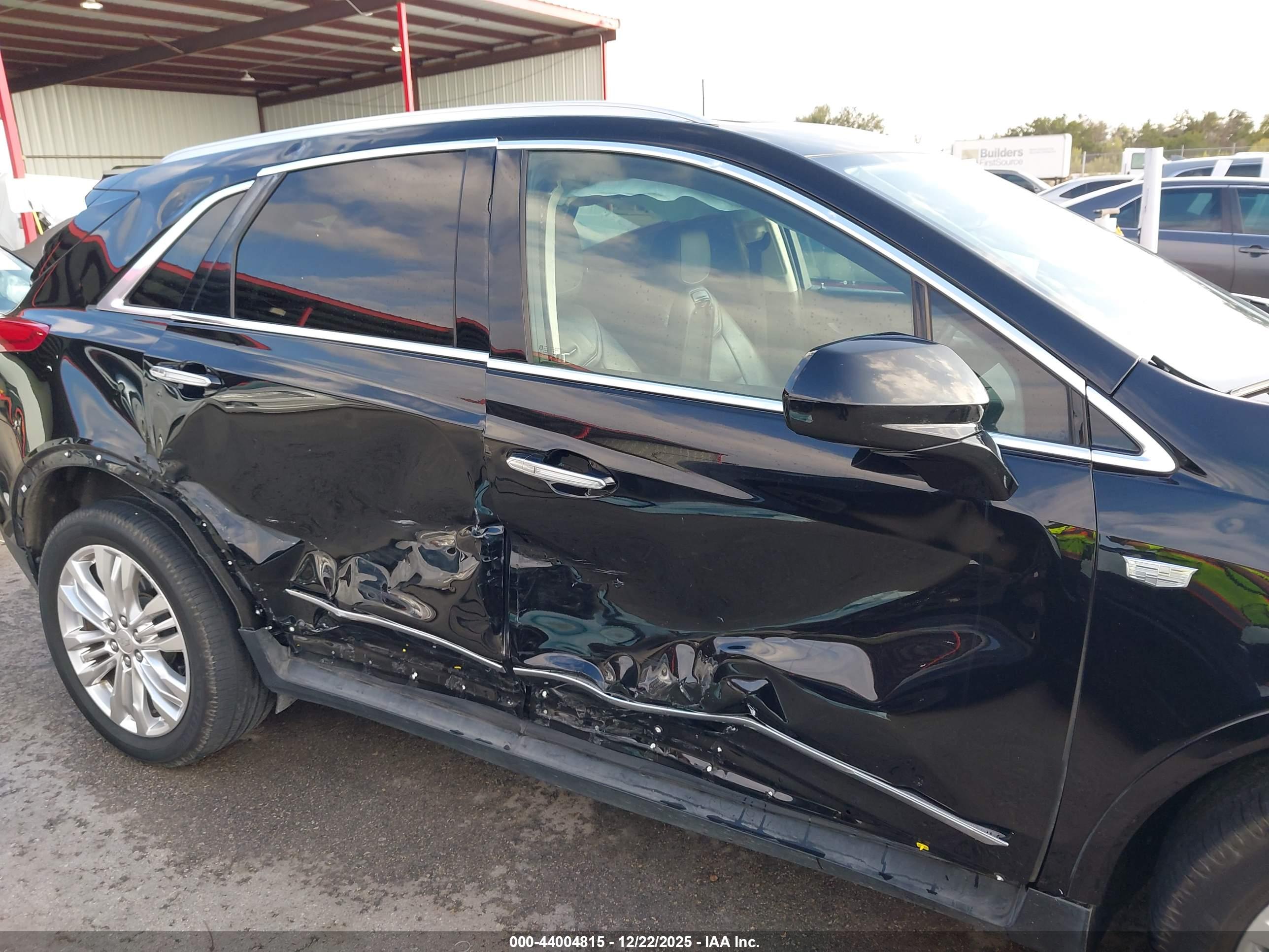 CADILLAC XT5 image 6