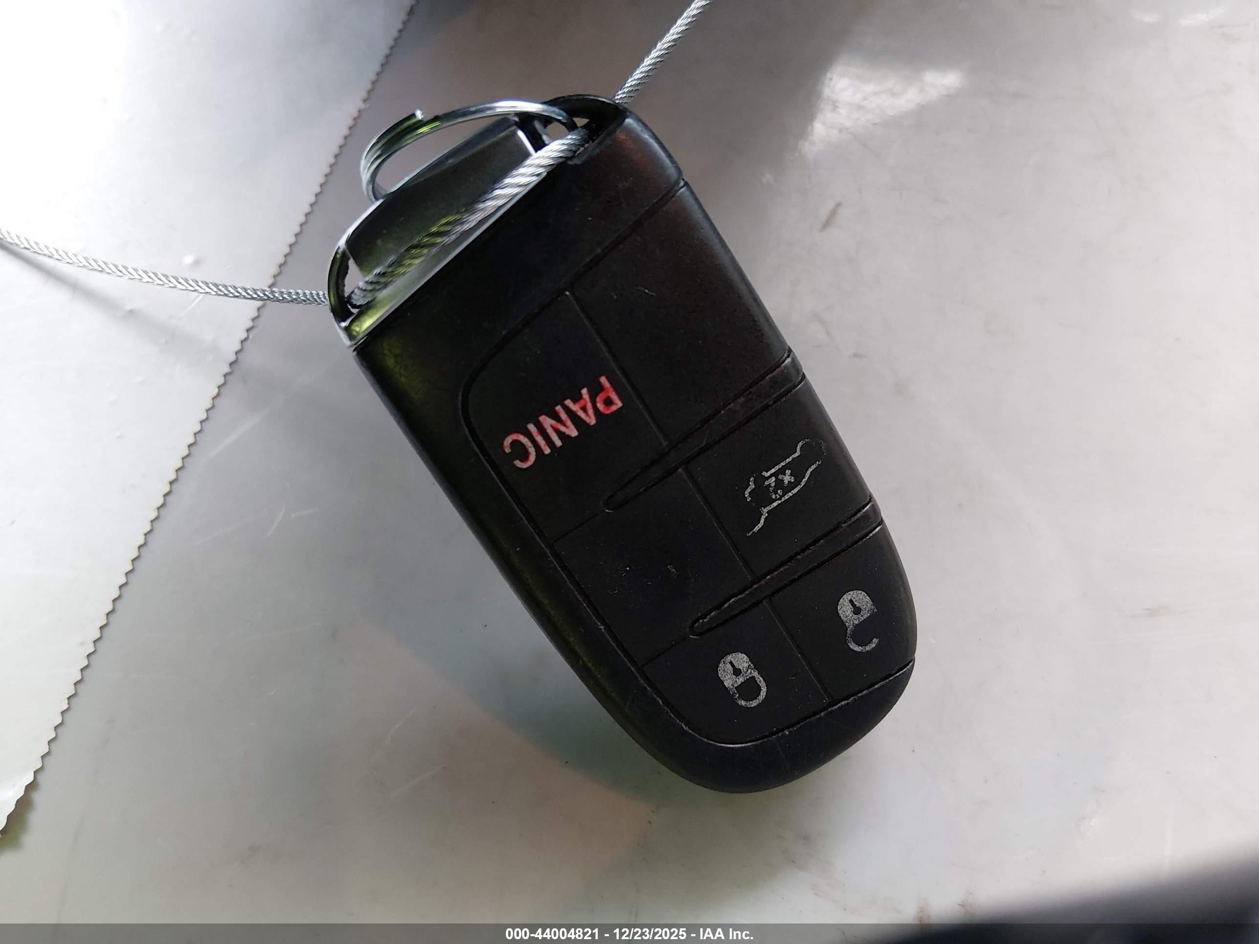 JEEP GRAND image 11