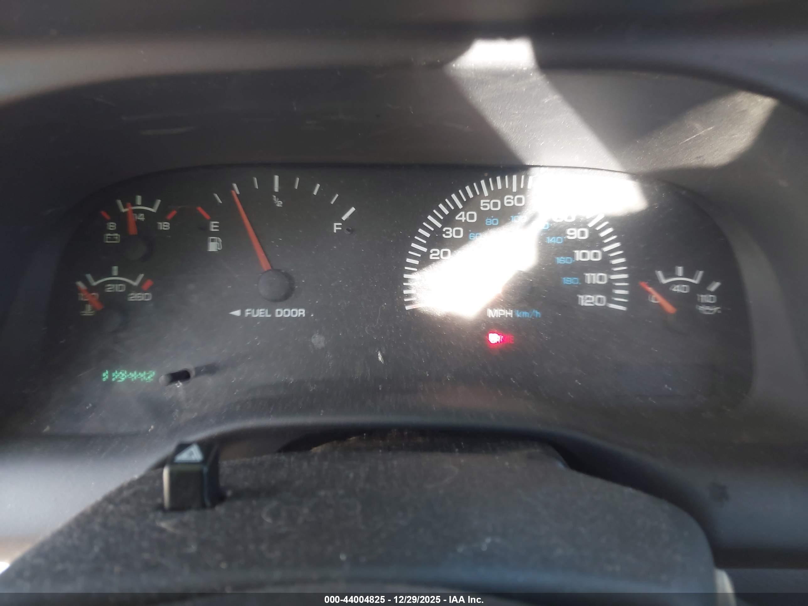 DODGE RAM image 7
