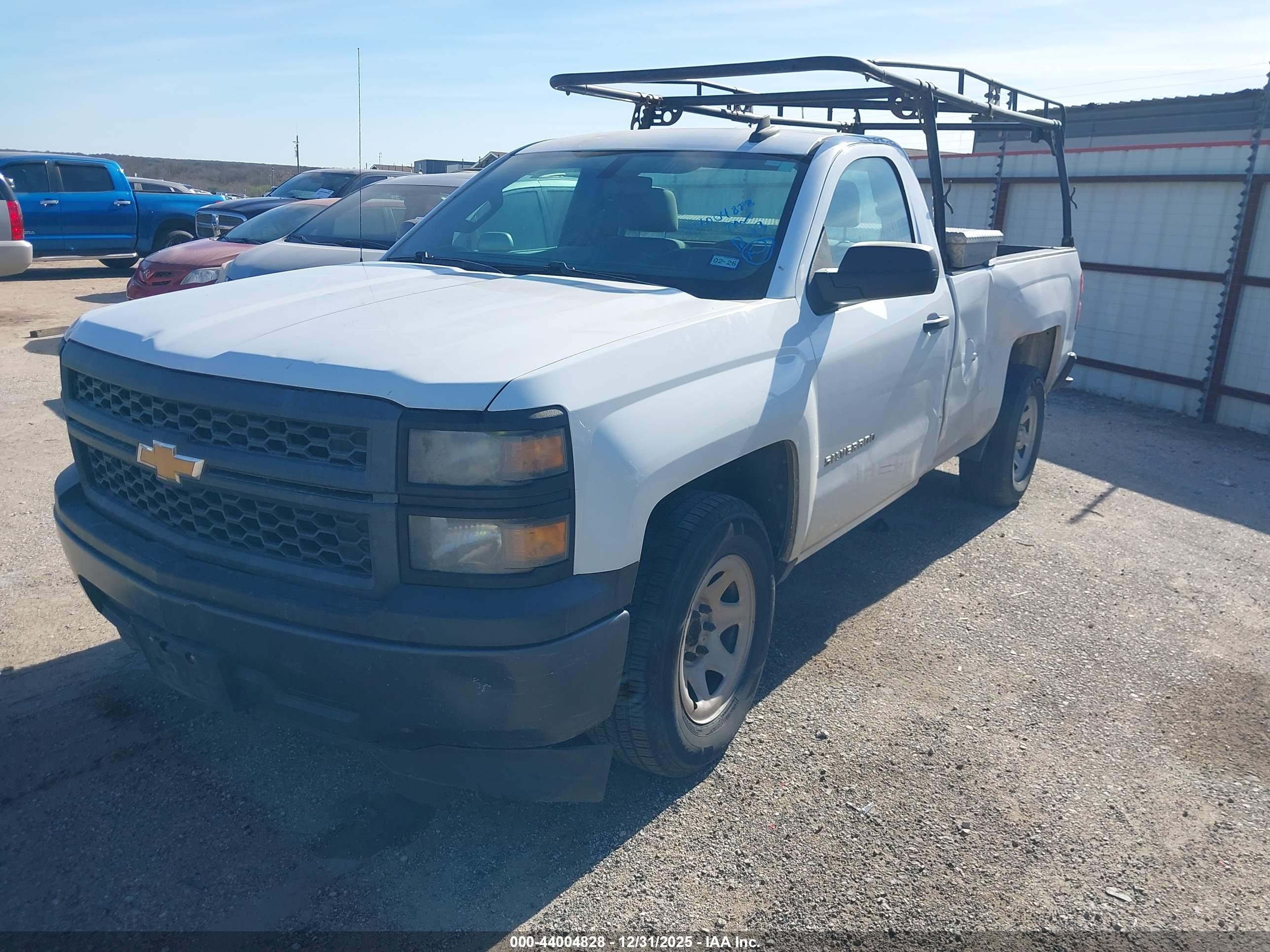 CHEVROLET SILVERADO image 2