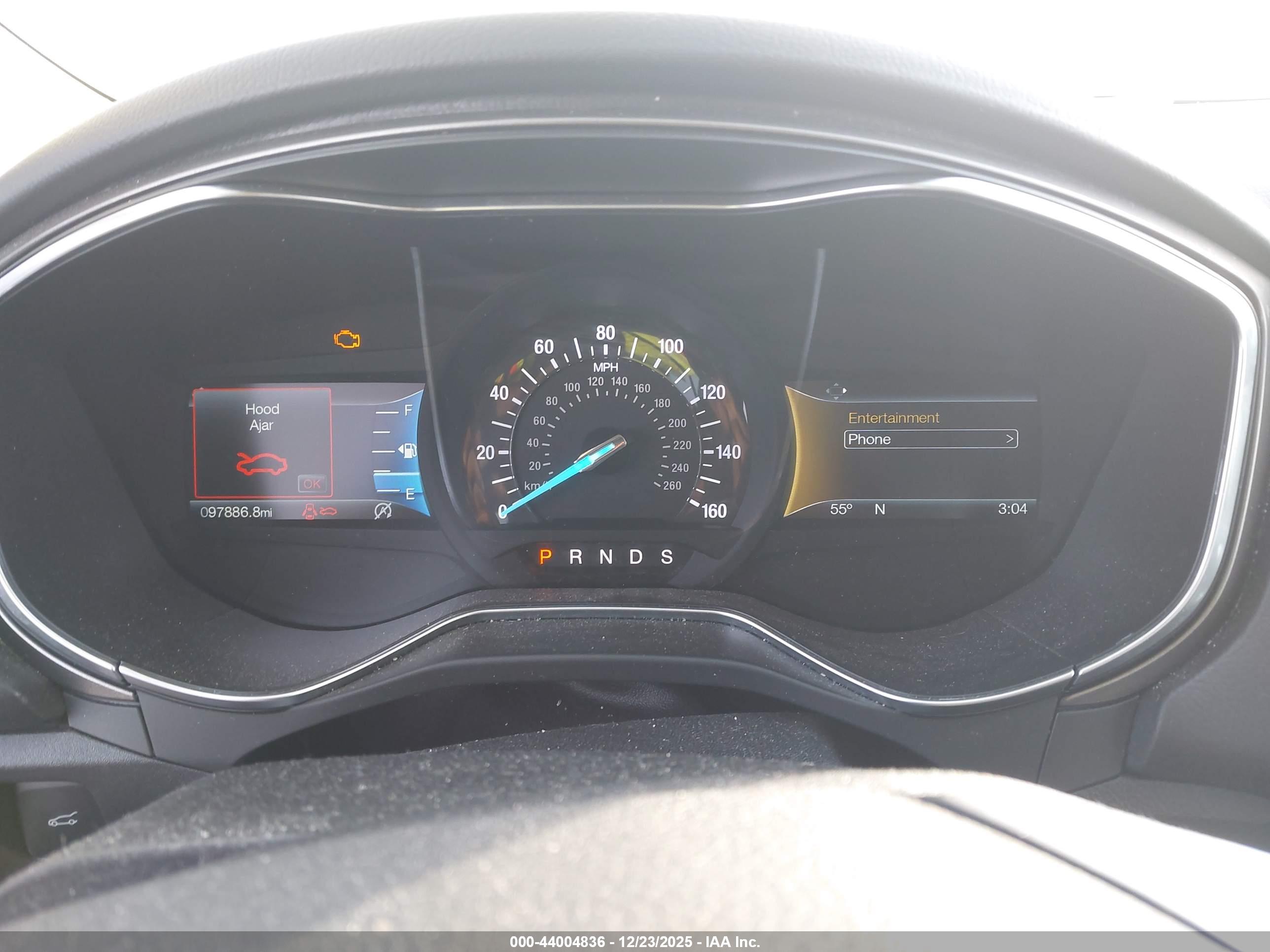 FORD FUSION image 7