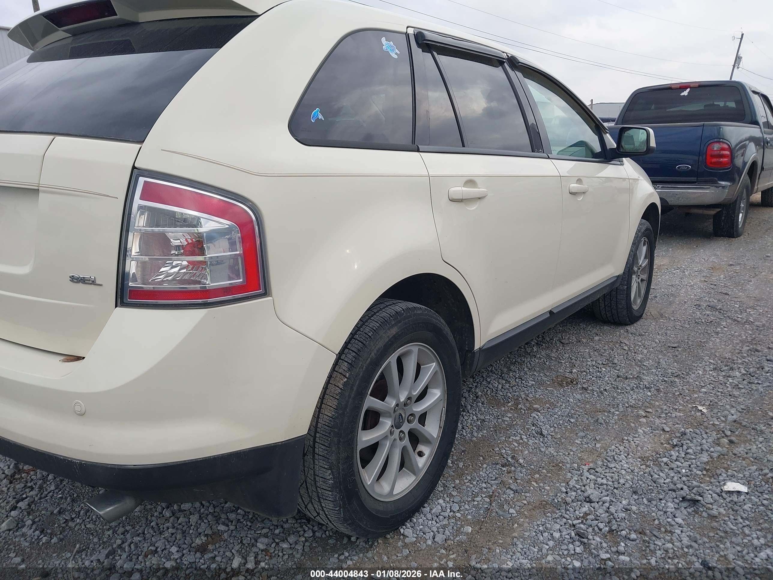 FORD EDGE image 4