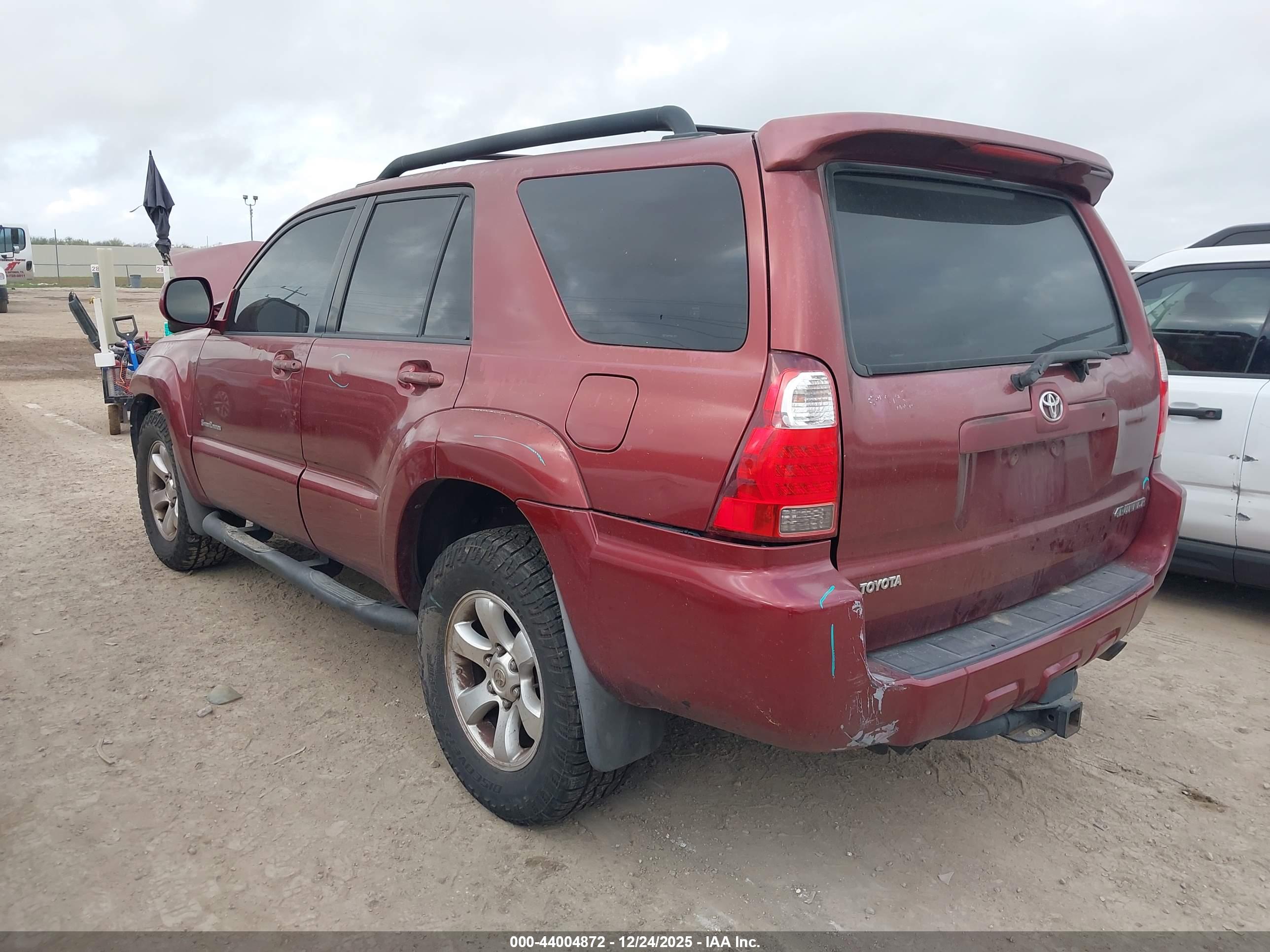TOYOTA 4RUNNER image 3