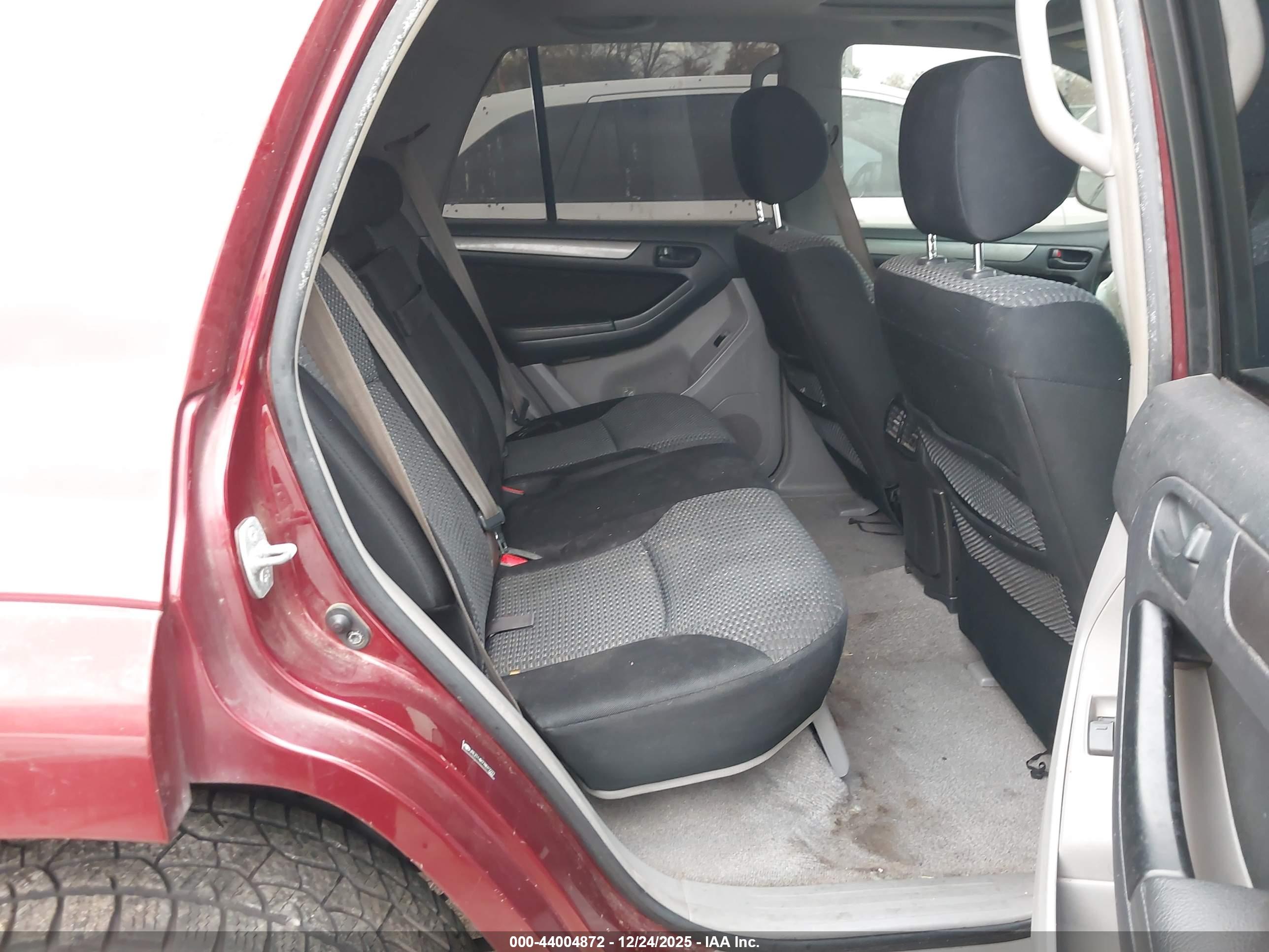 TOYOTA 4RUNNER image 8