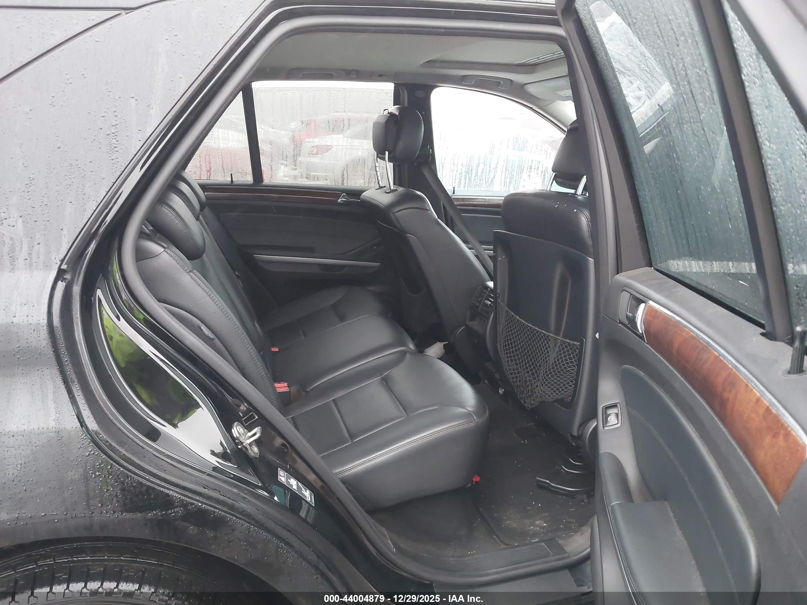 MERCEDES-BENZ ML image 8