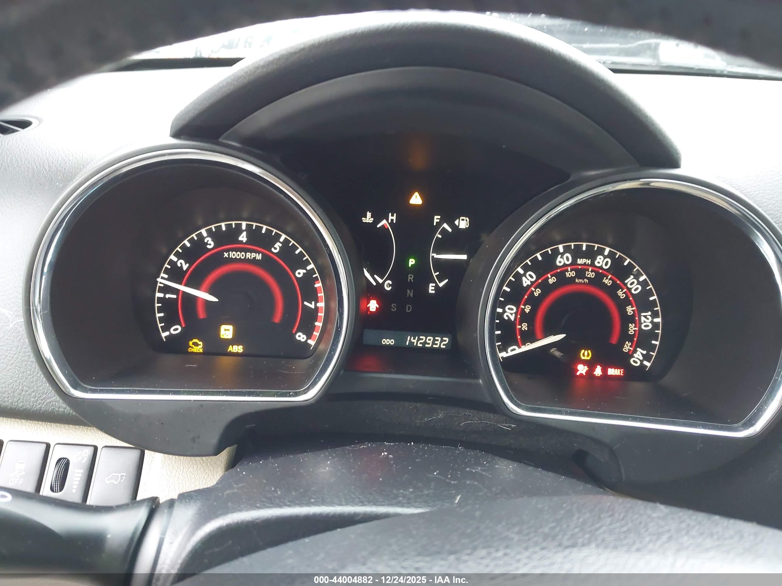TOYOTA HIGHLANDER image 7