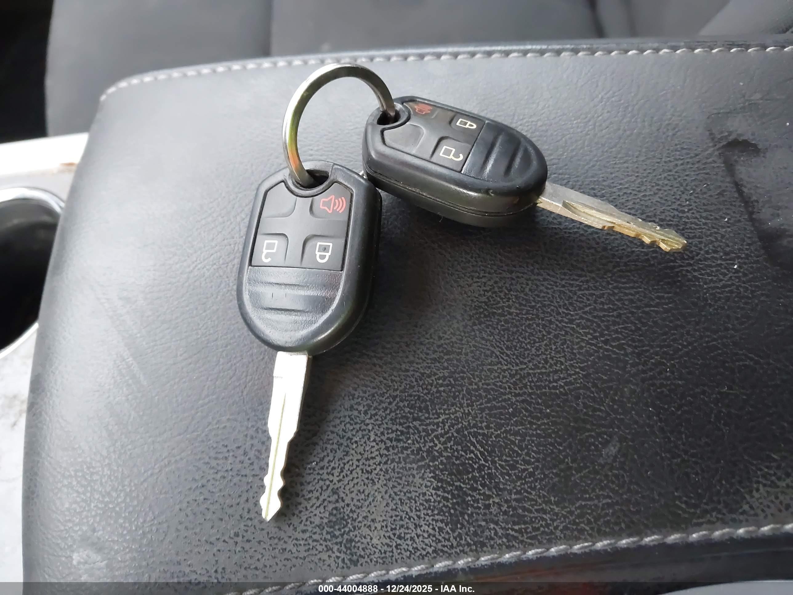 FORD EDGE image 11