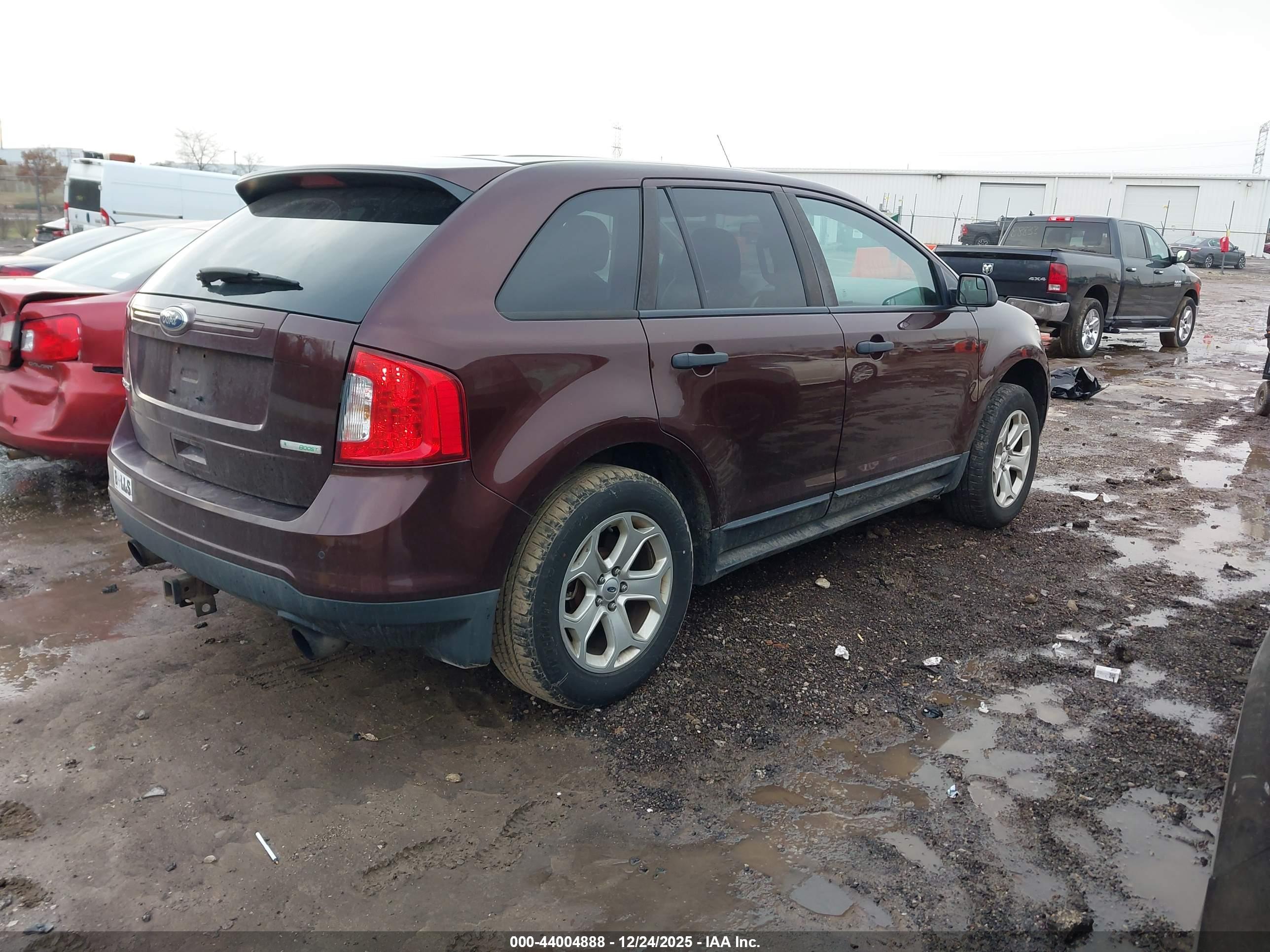 FORD EDGE image 4